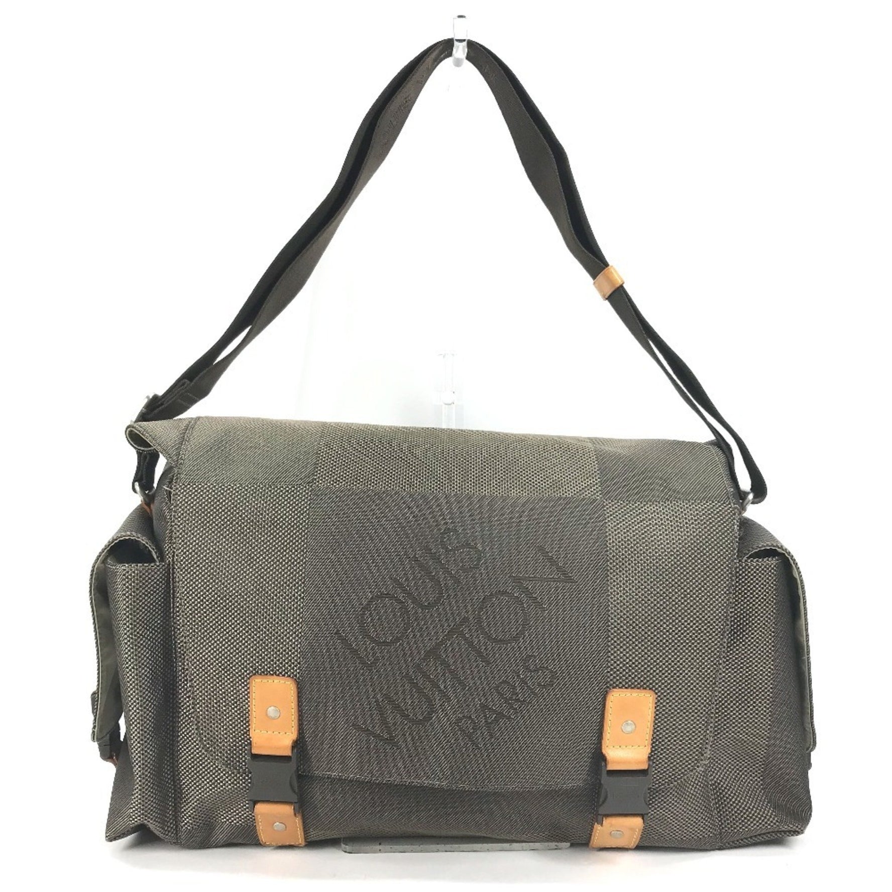 LOUIS VUITTON M93074 Damier Geant Berrier Bag, Crossbody Shoulder Canvas, Men's, Khaki