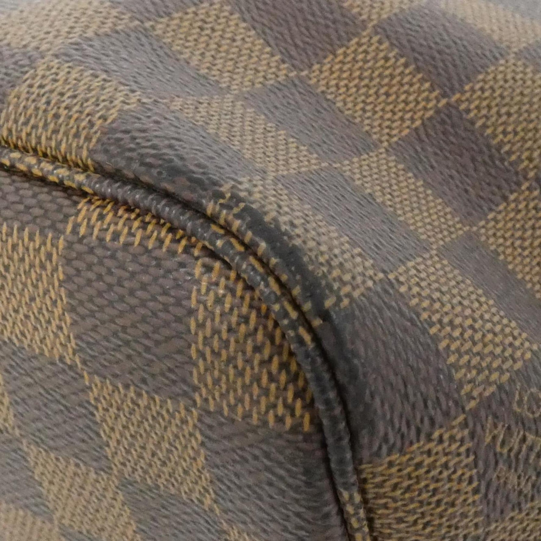 Louis Vuitton Damier Neverfull PM Handbag