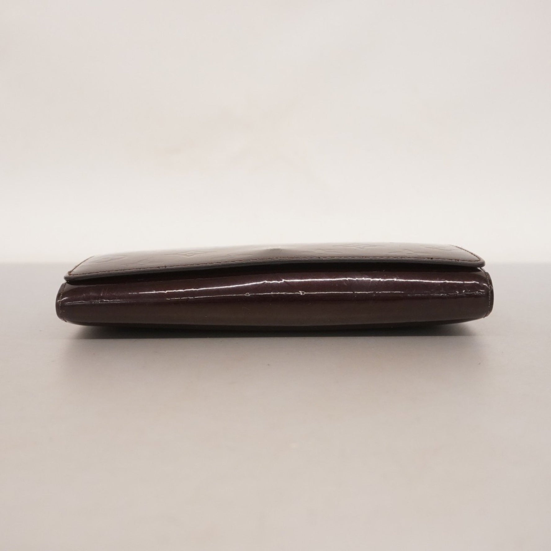 Louis Vuitton Vernis Shoulder Wallet with Sarah Chain M90088 Amaranth Women's