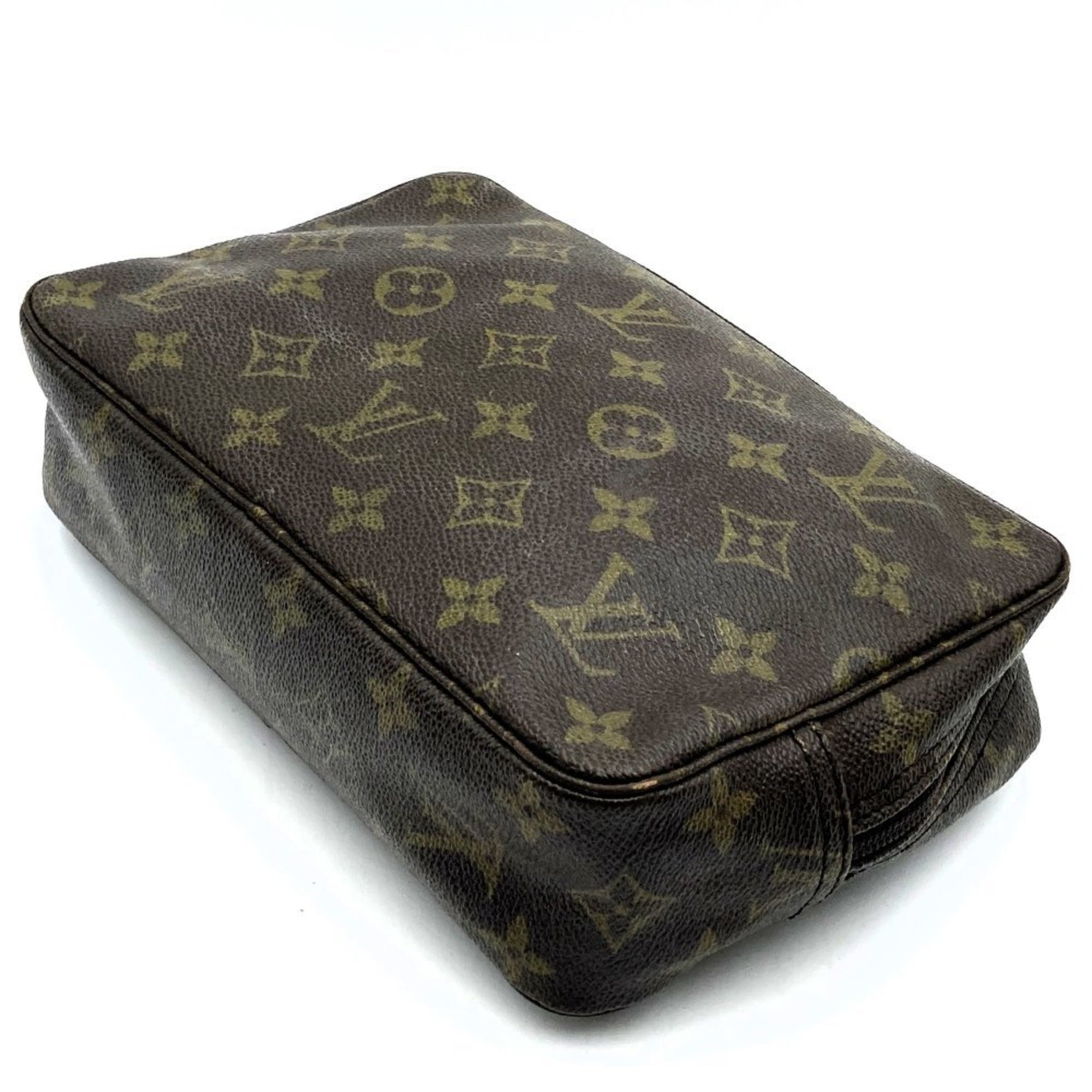Louis Vuitton True Toilette 23 Clutch Bag Monogram Canvas