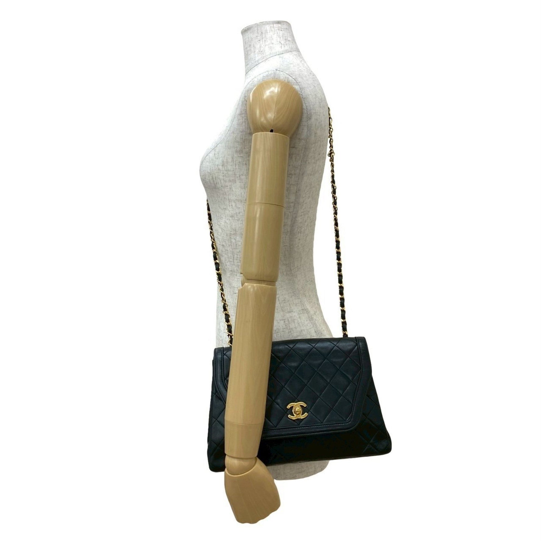CHANEL Matelasse Coco Mark Lambskin Leather Chain Shoulder Bag