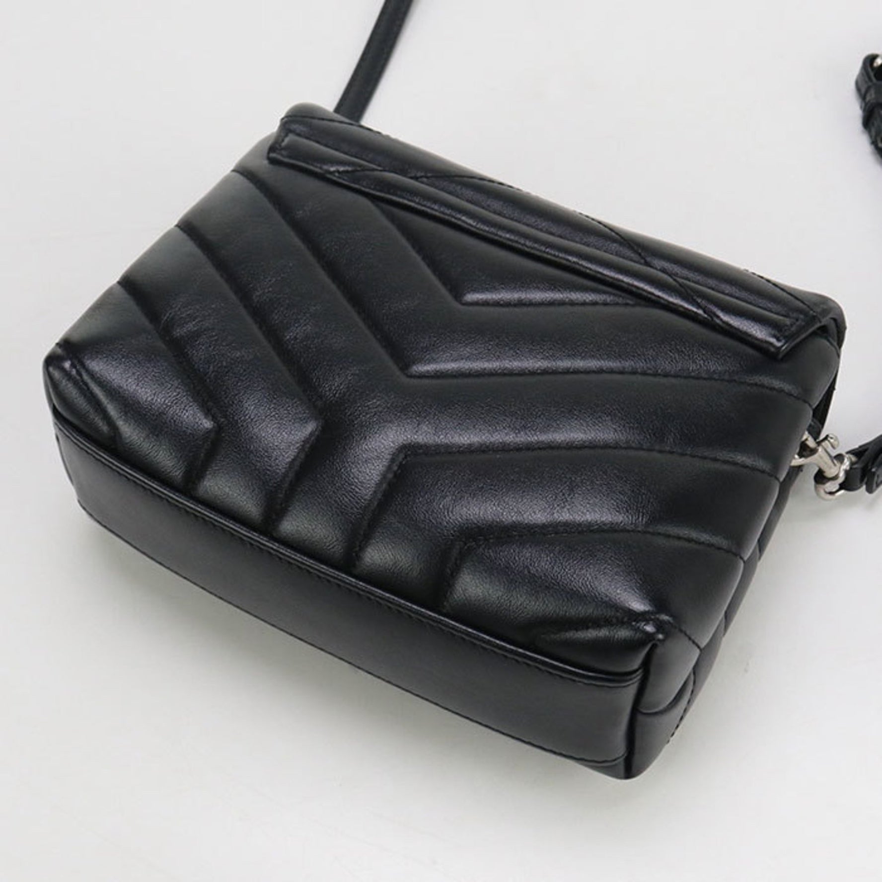 SAINT LAURENT Shoulder Bag Lulu 1000