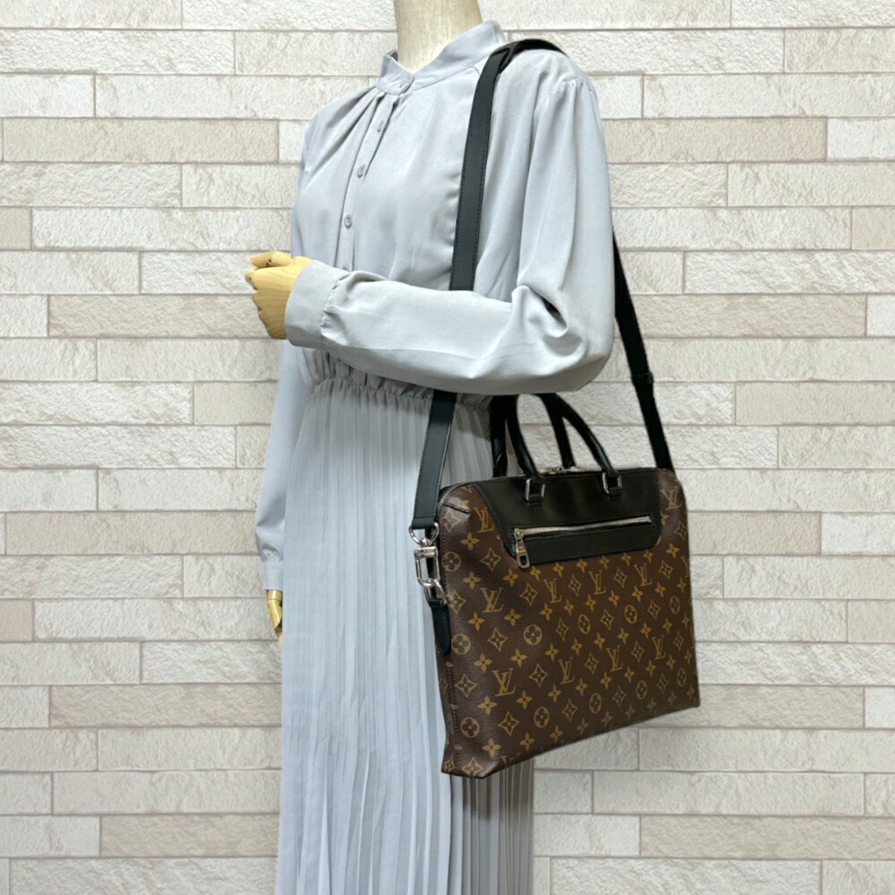 Louis Vuitton Porte Jour Monogram Macassar Shoulder Bag Brown