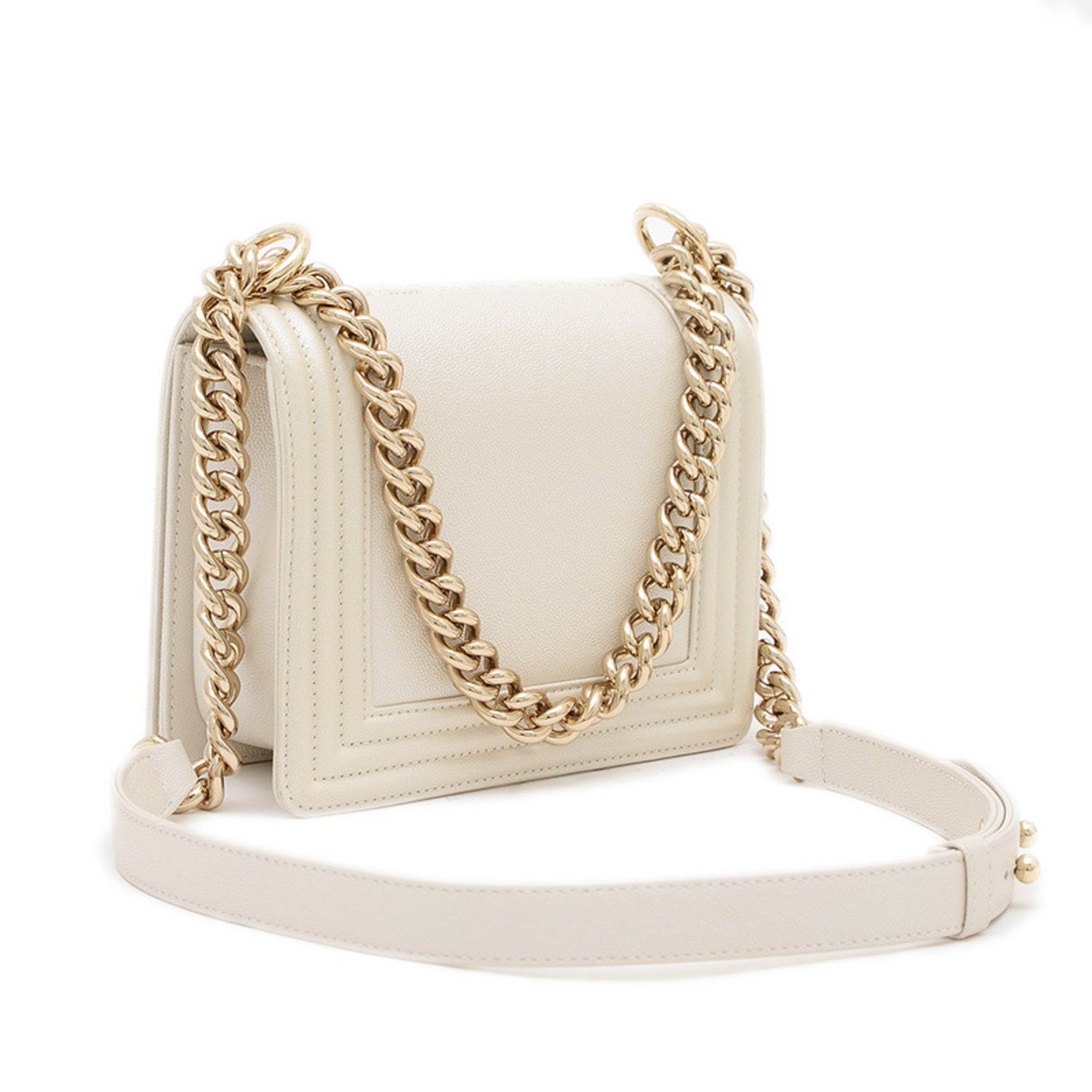 CHANEL Boy Chanel Chain Shoulder Bag in Pearl White Calfskin with Gold Hardware AS3018 BP