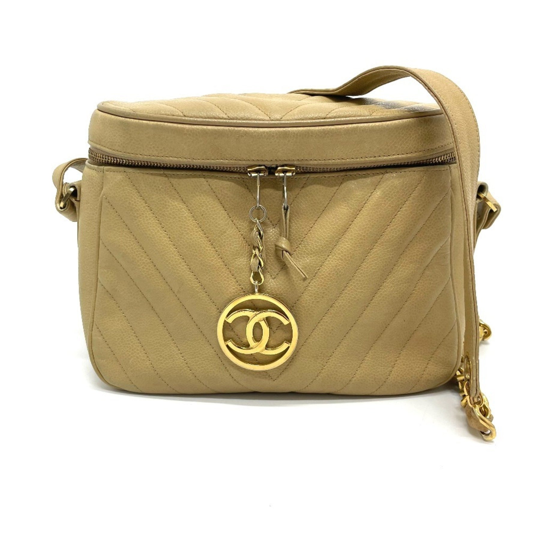 CHANEL CC Coco Charm V-Stitch Chevron Chain Shoulder Bag in Caviar Leather