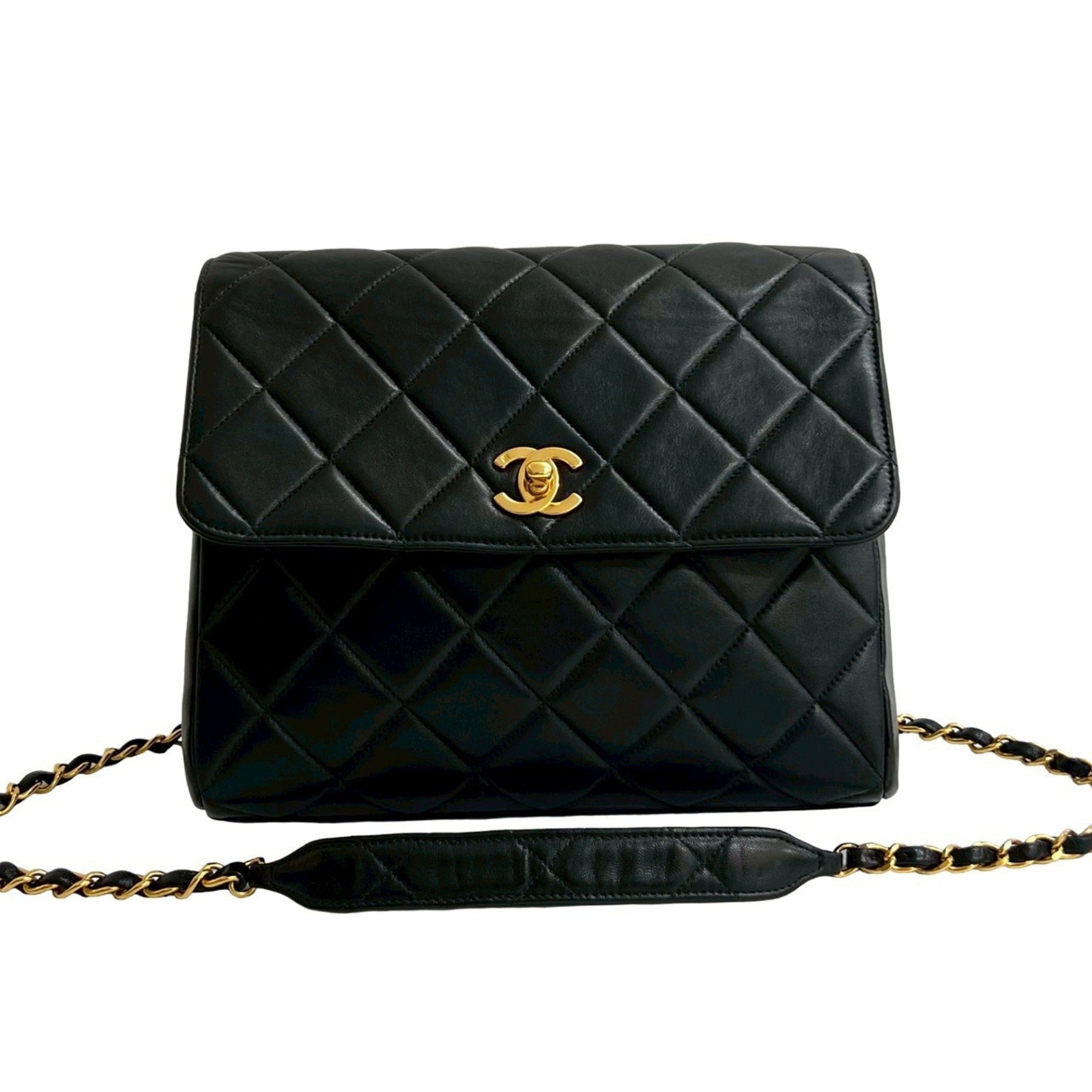 CHANEL Matelasse Coco Lambskin Leather Chain Shoulder Bag