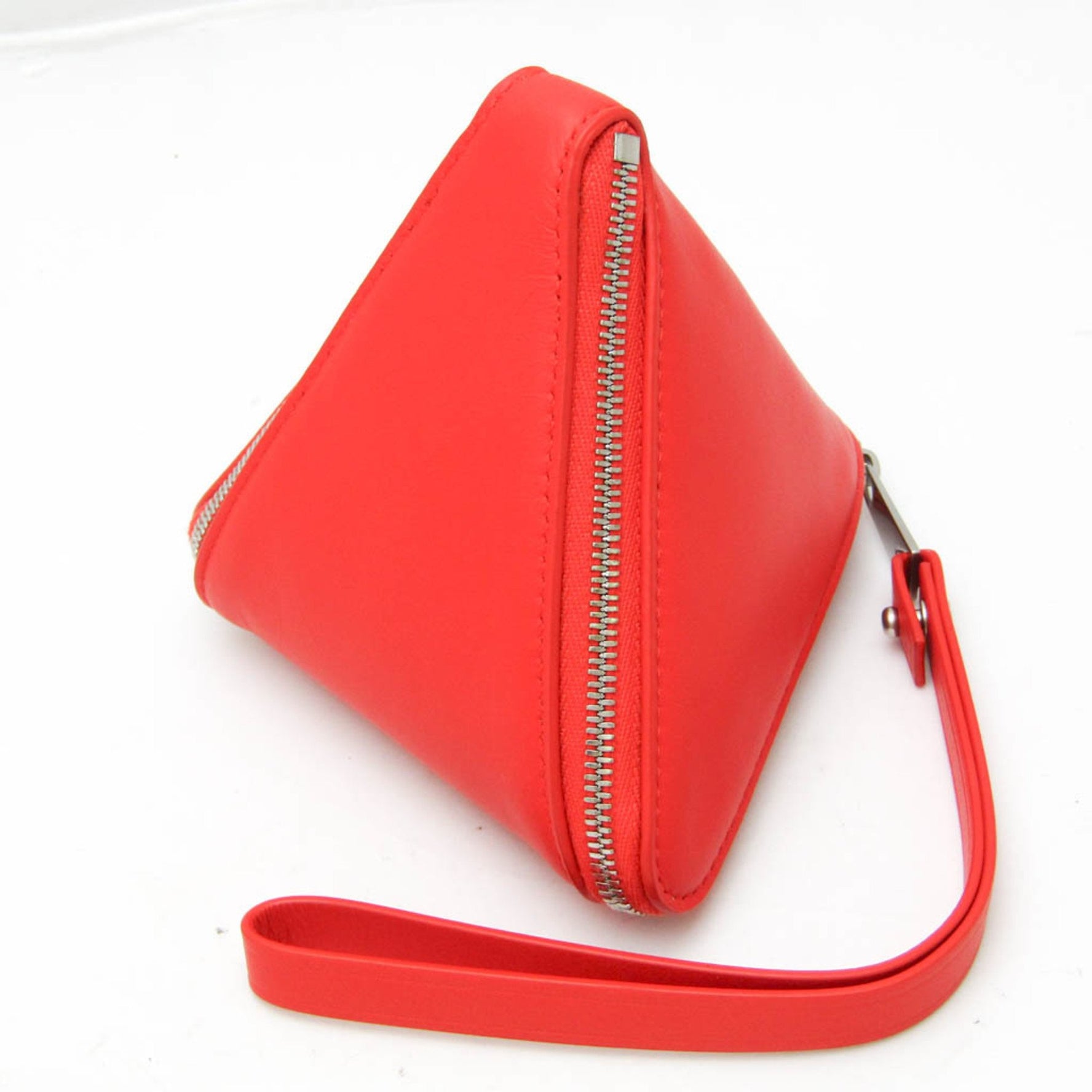 Bottega Veneta Intrecciato Pyramid Leather Pouch Red Color