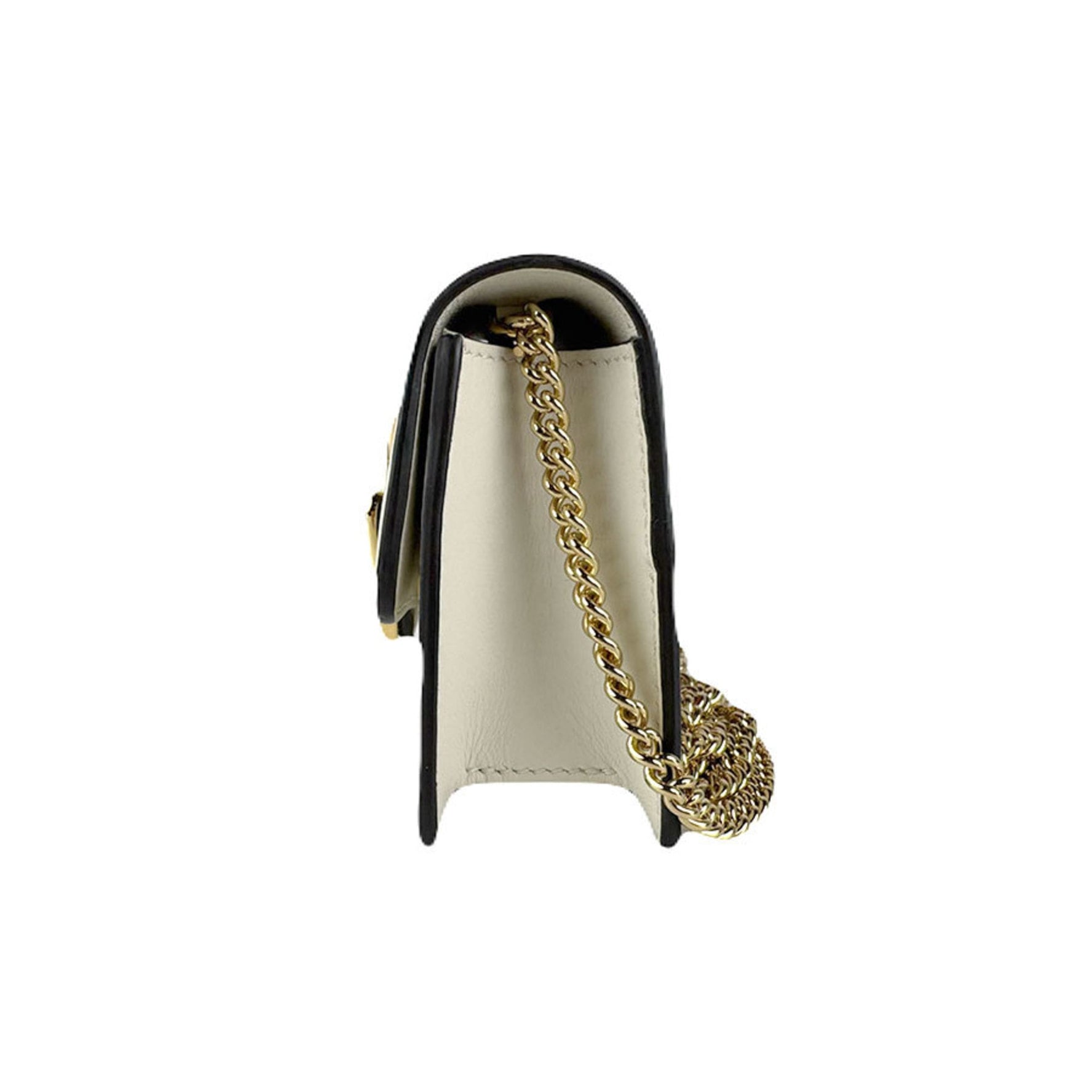 Gucci Sylvie Shoulder Bag in Leather