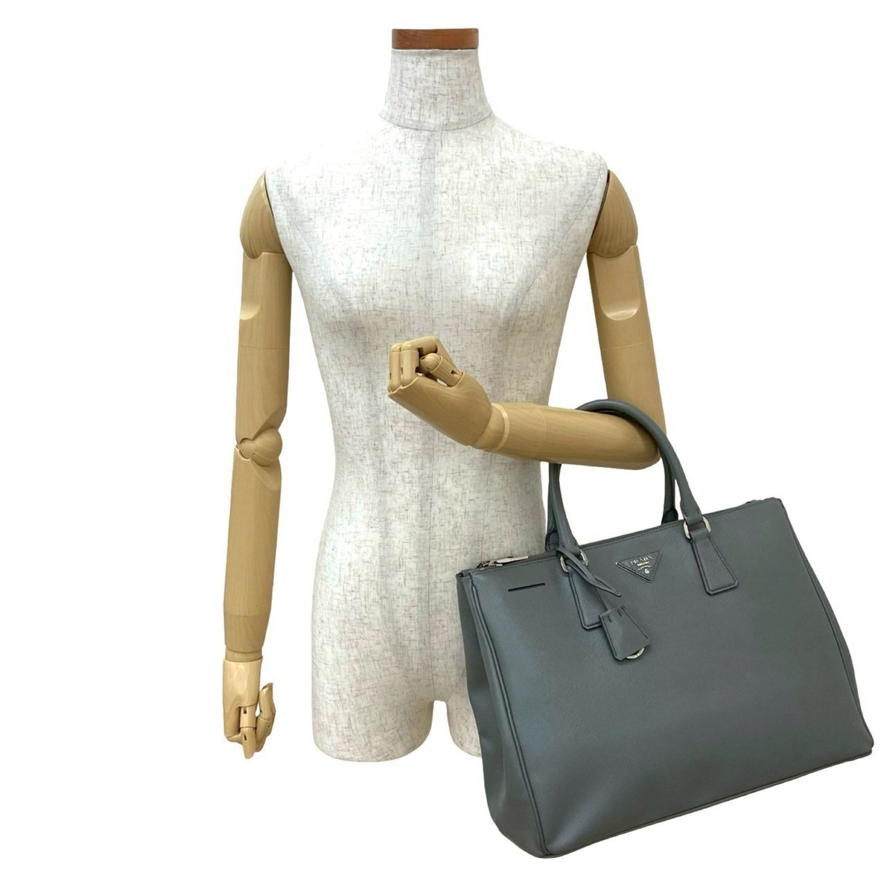 PRADA Triangle Logo, Hardware, Saffiano Leather Handbag/Tote Bag, 139-8