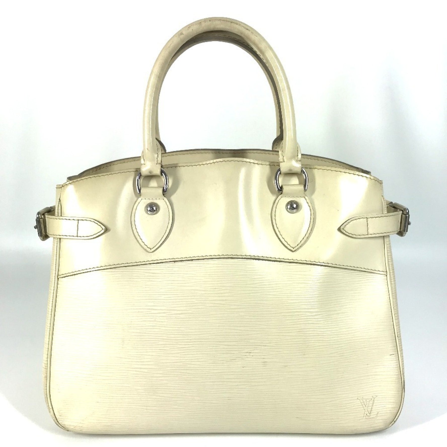 LOUIS VUITTON Epi Passy PM Tote Bag, Handbag in Leather, Ivory White