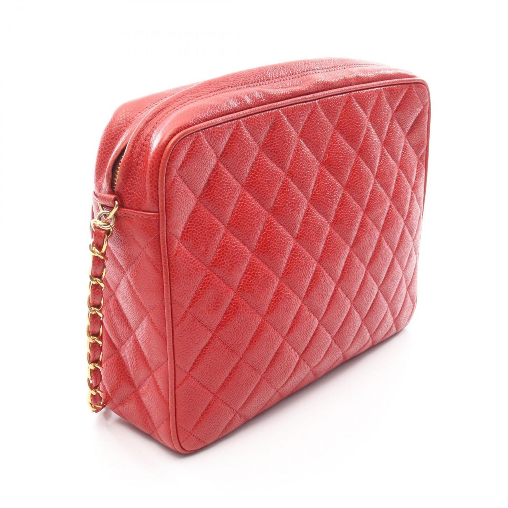 CHANEL Matelasse Shoulder Bag in Calfskin Leather, Red
