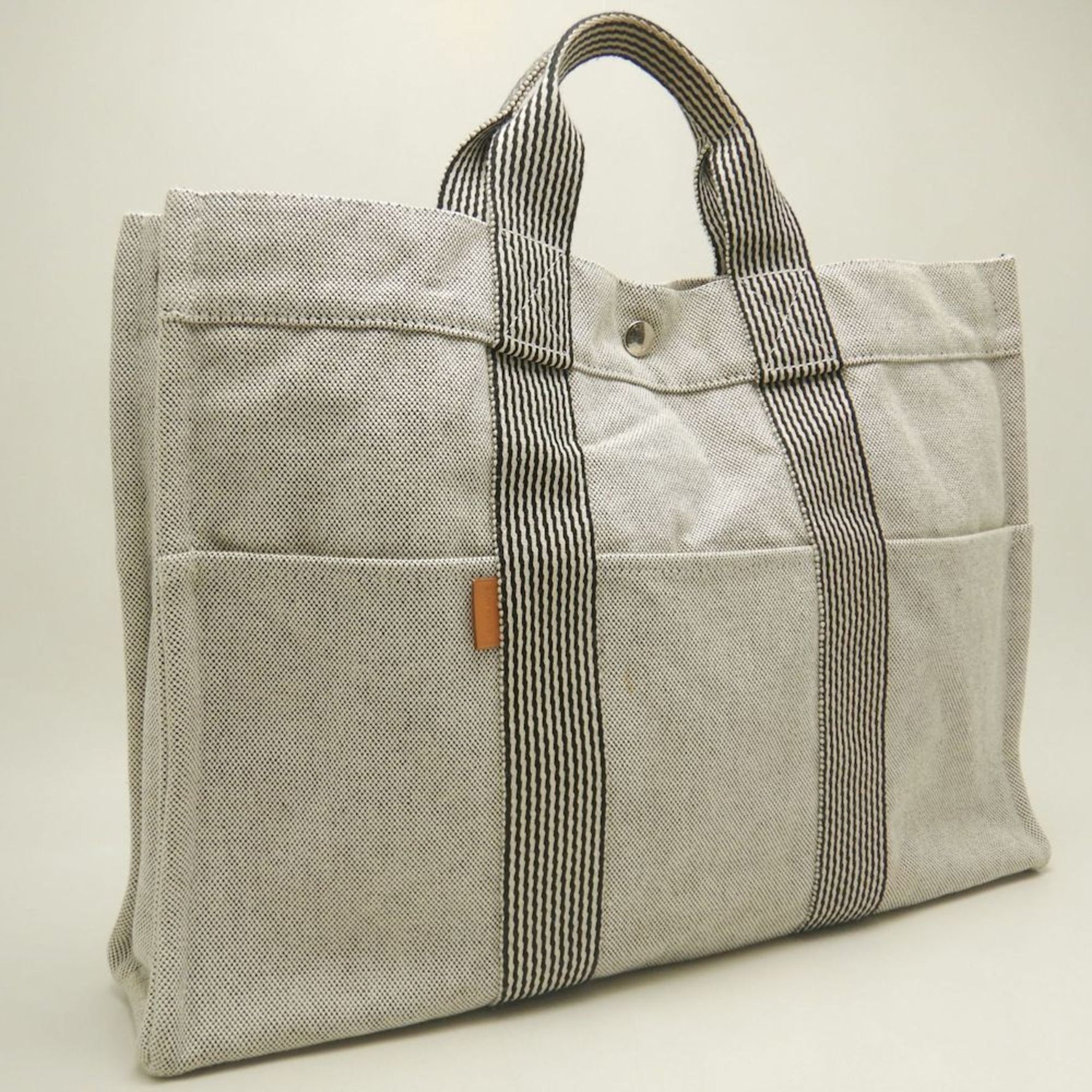 HERMES New Foule Tote MM Bag, Cotton