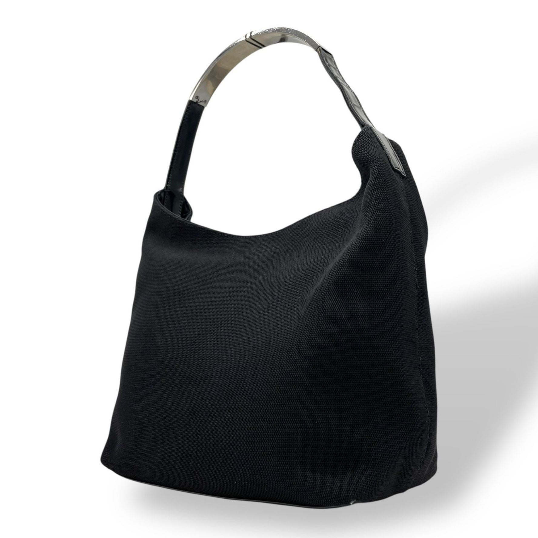 GUCCI One-Shoulder Handbag, Black, Canvas, Patent Leather, Silver Hardware, Metal Handle, Logo Plate, Shoulder Strap, Hobo Style, Women's, D6