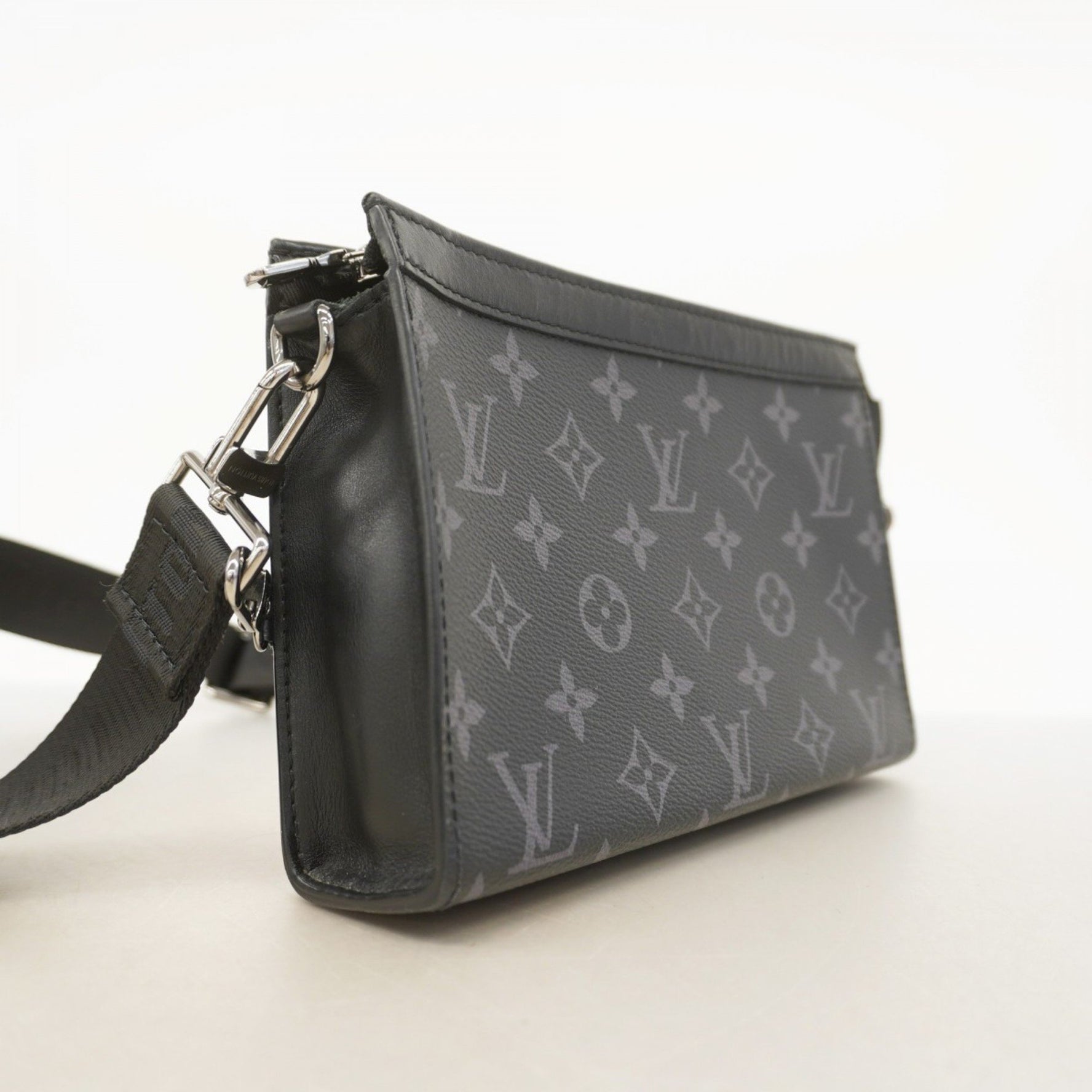 Louis Vuitton Monogram Eclipse Reverse Gaston Wearable Wallet Shoulder Bag Black/Grey