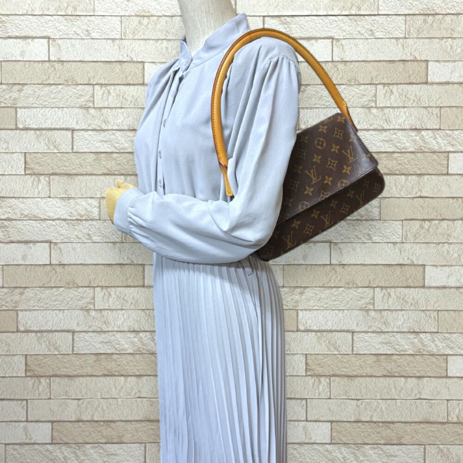 Louis Vuitton Looping Monogram Shoulder Bag Canvas M51147 Brown Women's LOUIS VUITTON
