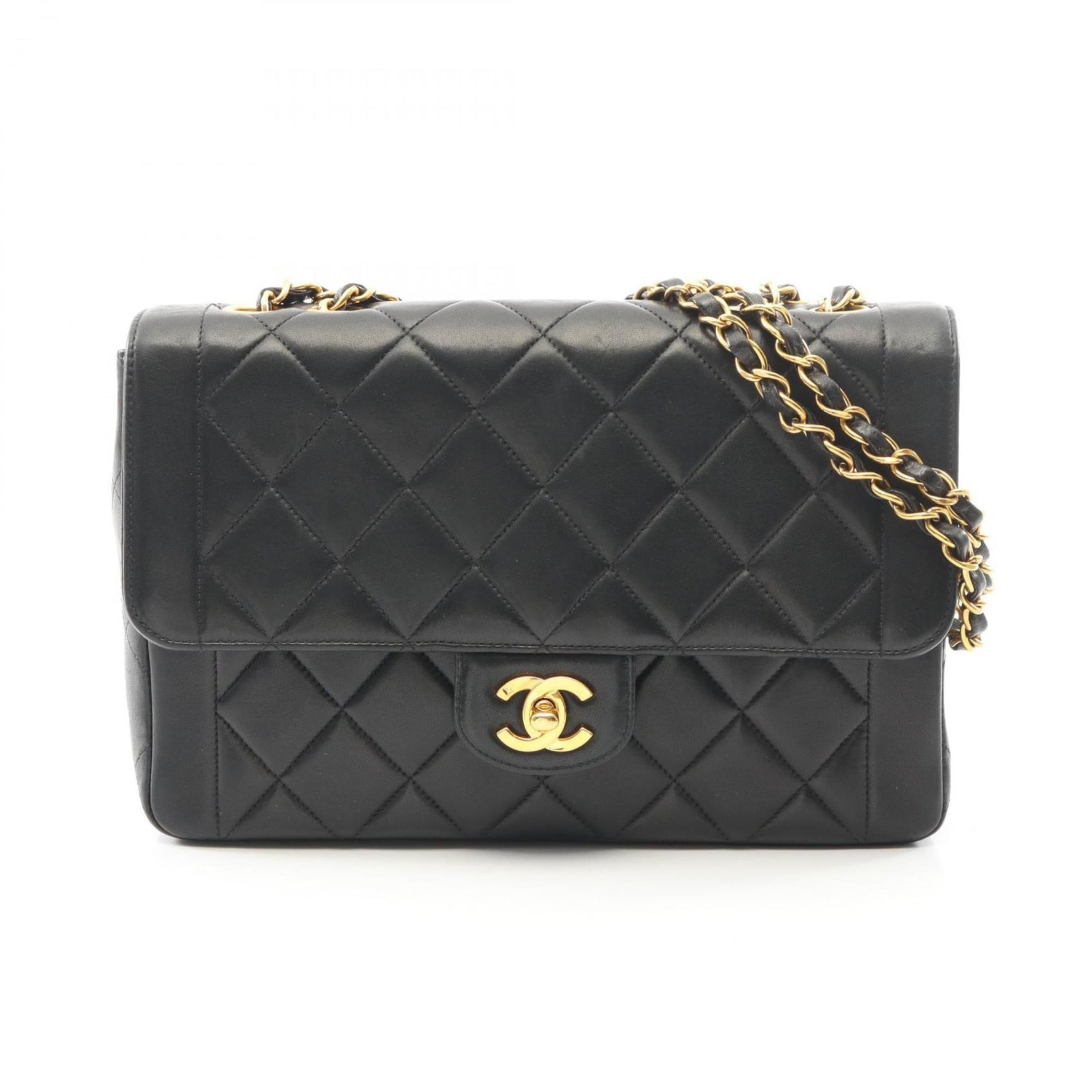 CHANEL Matelasse Single Flap Shoulder Bag in Lambskin Leather