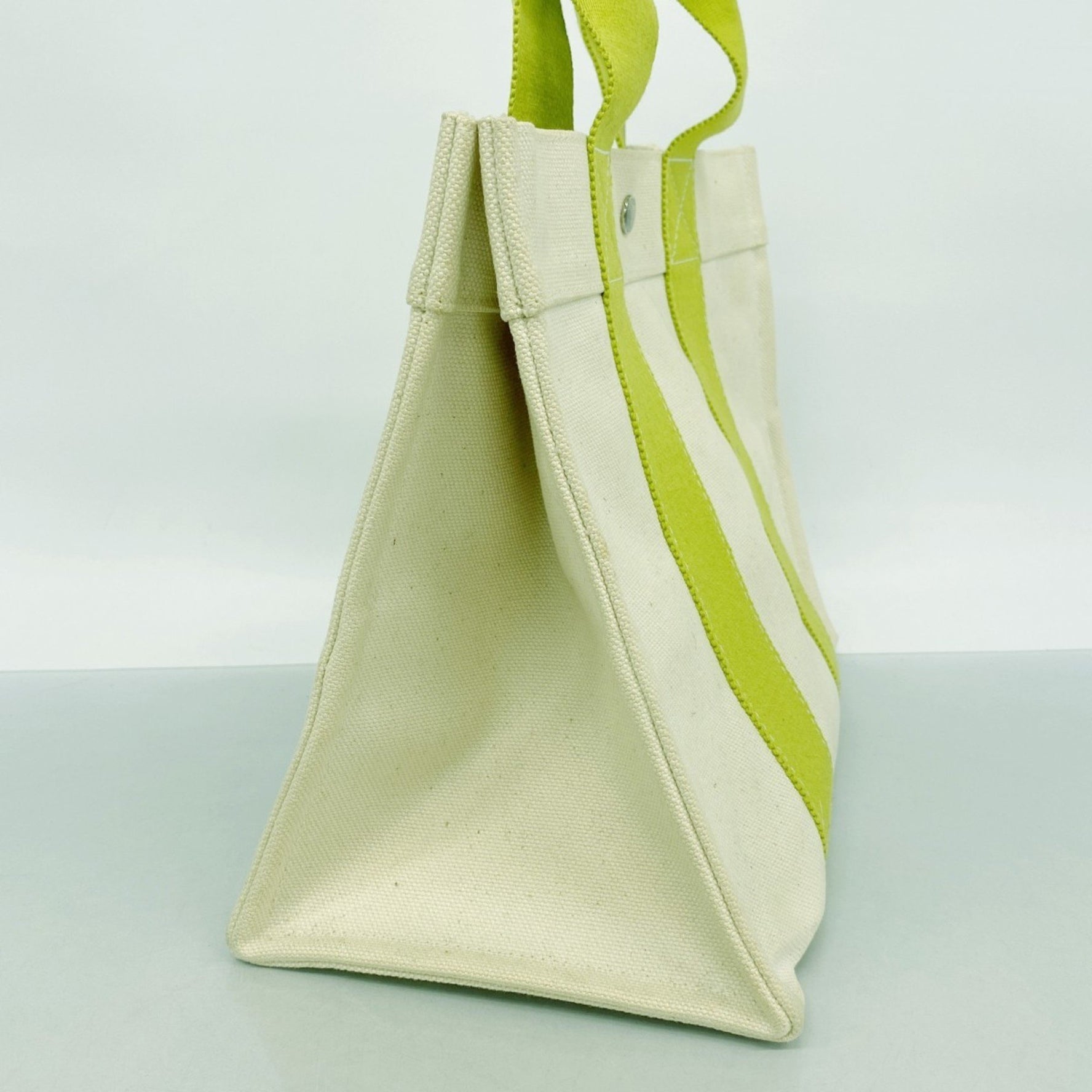 Hermes Hermès Bora PM Tote Bag in Ivory and Green Canvas for Women