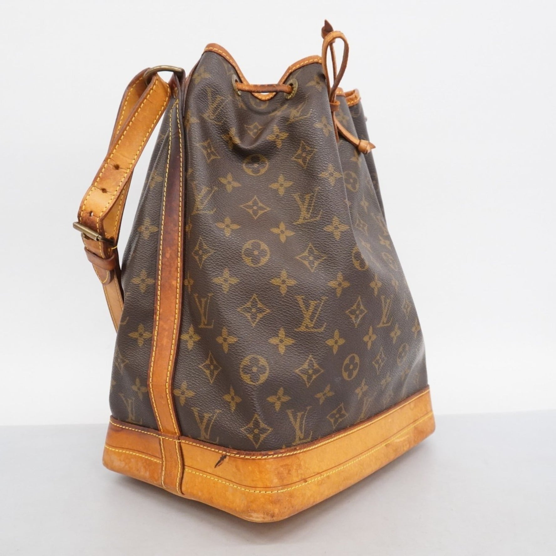 Louis Vuitton Monogram Noe Shoulder Bag