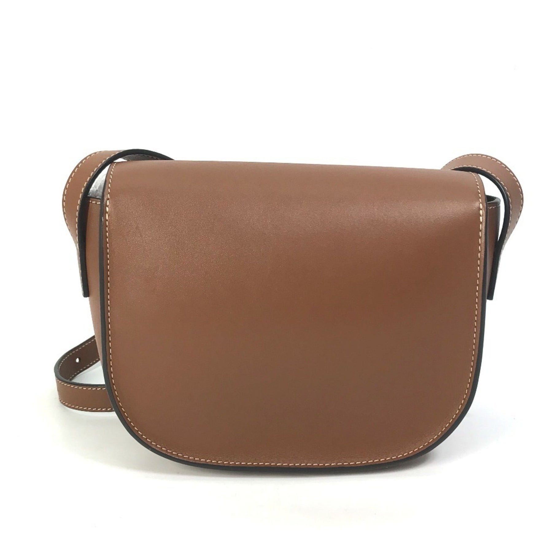 CELINE Pochette Folco Cuir Triomphe Shoulder Bag in Leather, Tan and