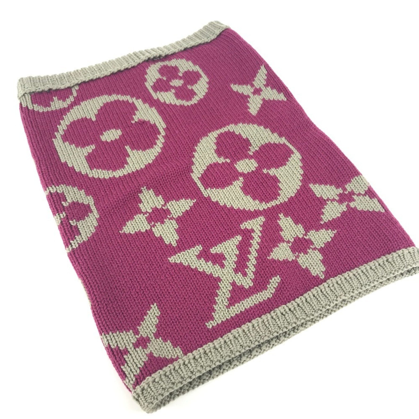 Louis Vuitton Monogram Snood Grand Floor Fashion Accessory Neck Warmer Scarf Wool