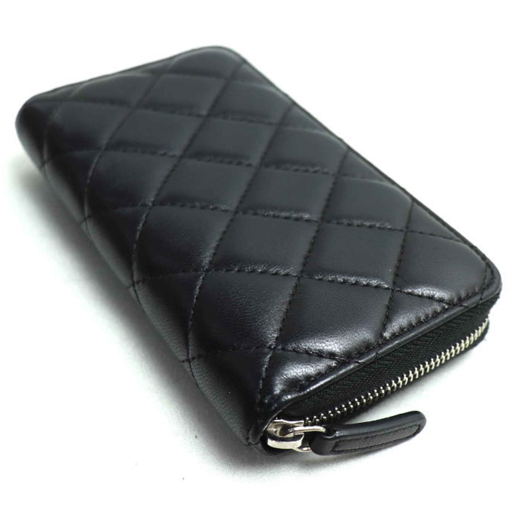 CHANEL Matelasse Small Zip Wallet, Round