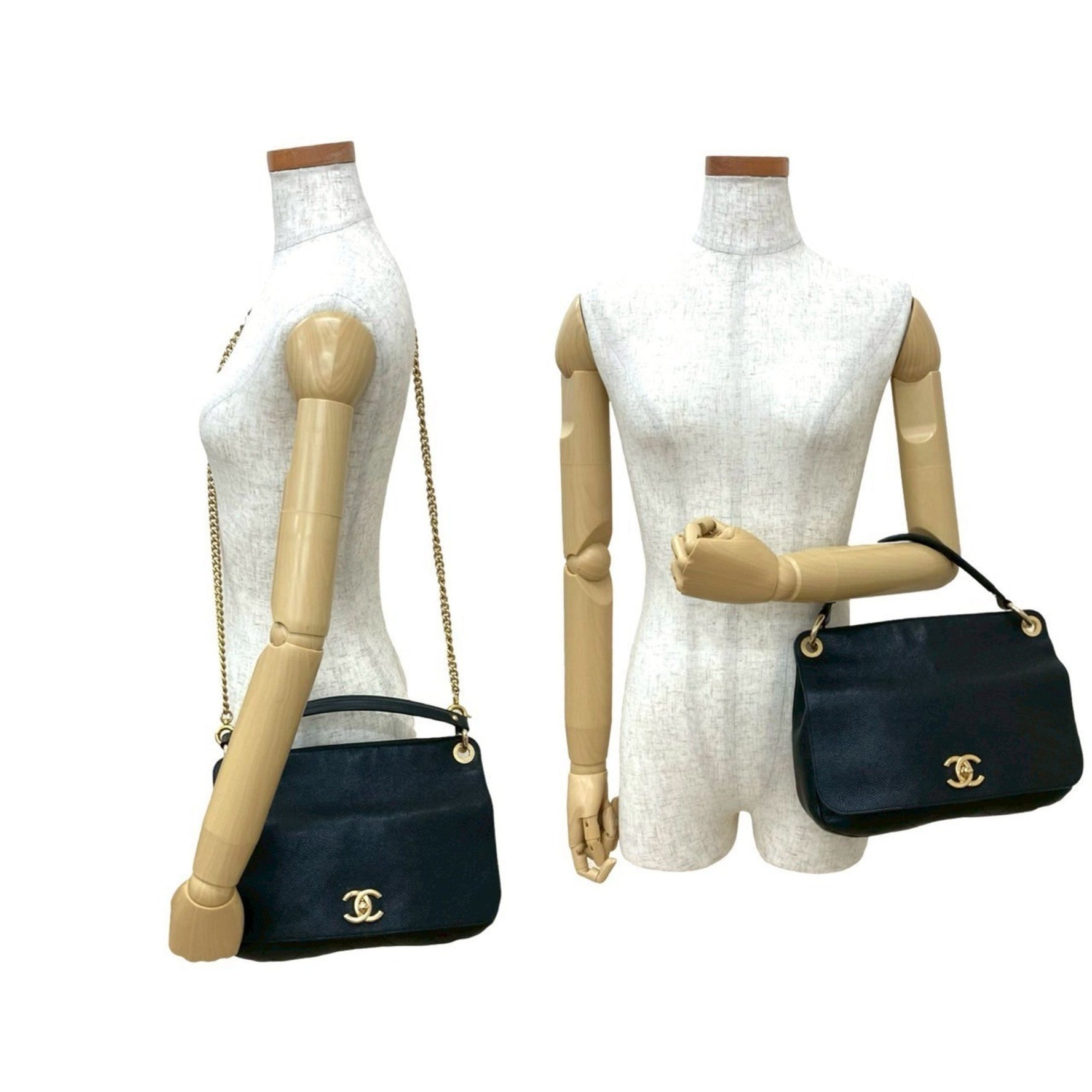 Seal No. 23 CHANEL Coco Mark Caviar Leather Handbag/Shoulder Bag 124-3