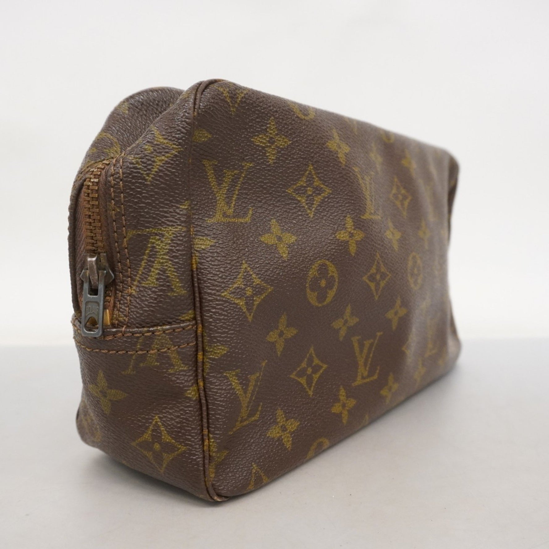 Louis Vuitton Monogram True Toilet Wallet 28