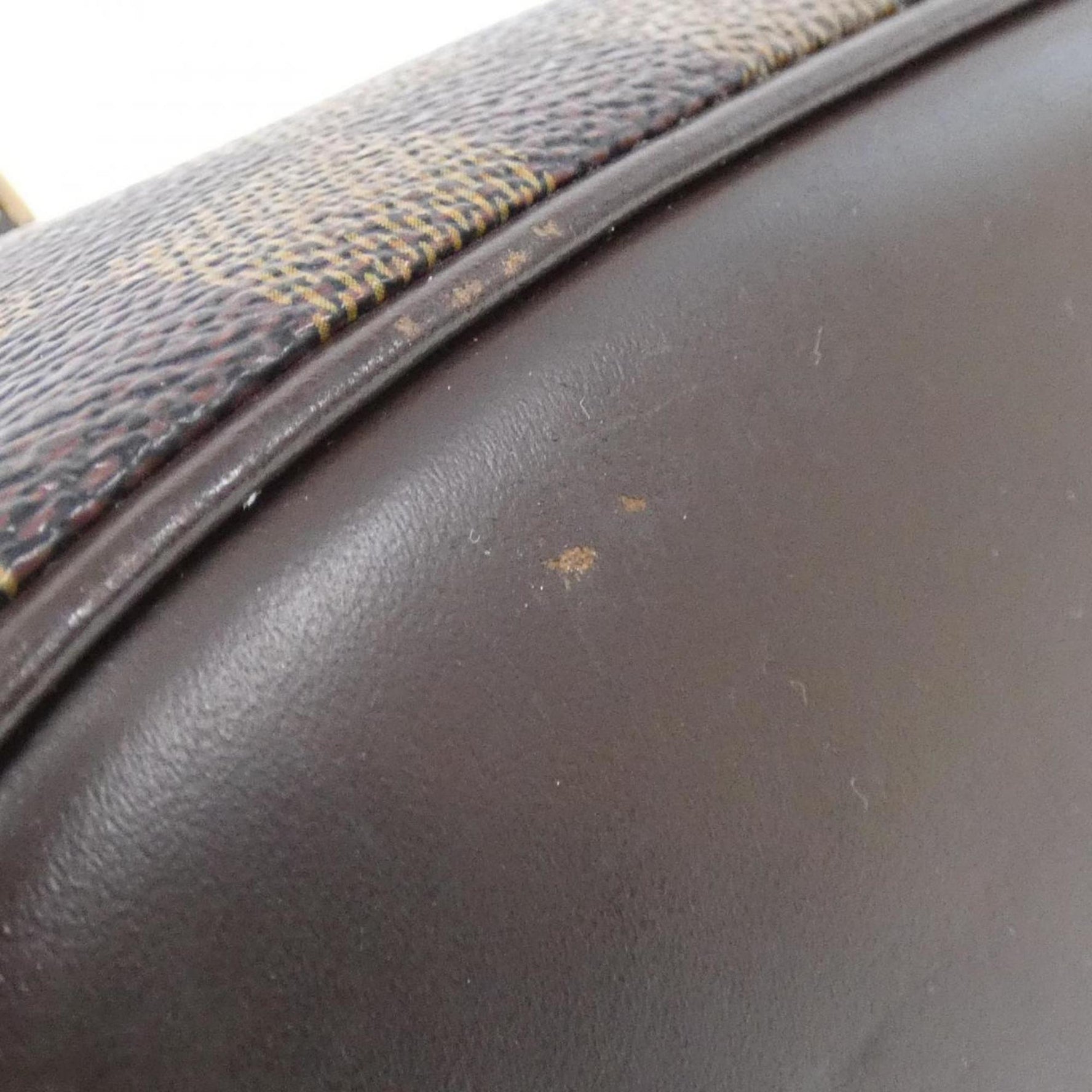 Louis Vuitton Damier Saria So Handbag