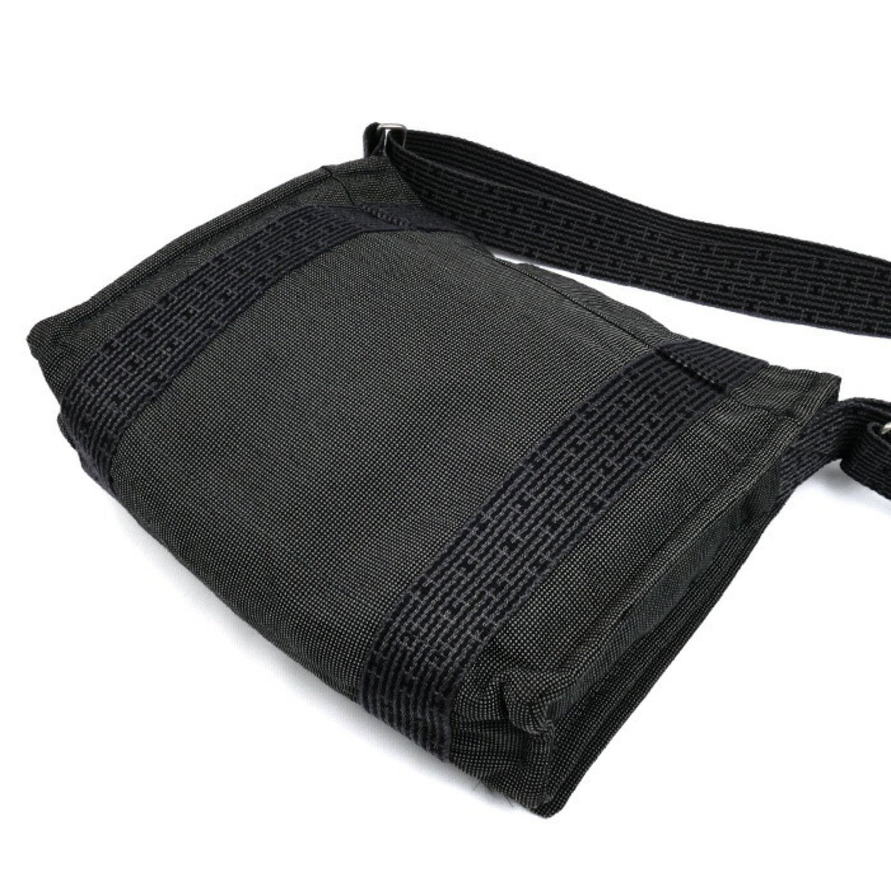HERMES Bassas PM Shoulder Bag, Grey, Air Line, Unisex