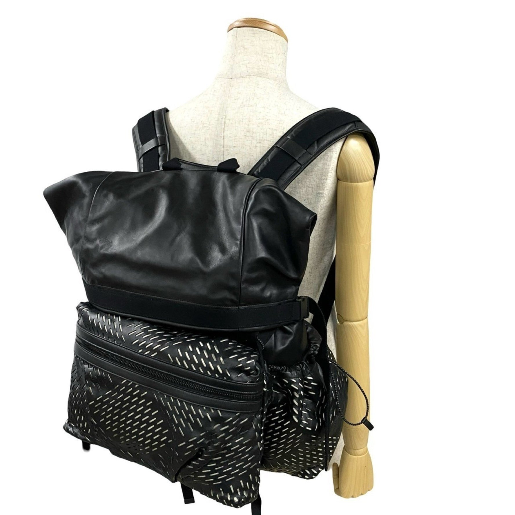 BOTTEGA VENETA Genuine Calf Leather Backpack/Daypack in