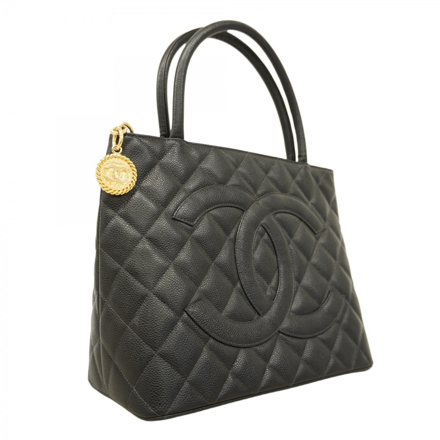 Chanel caviar skin tote bag