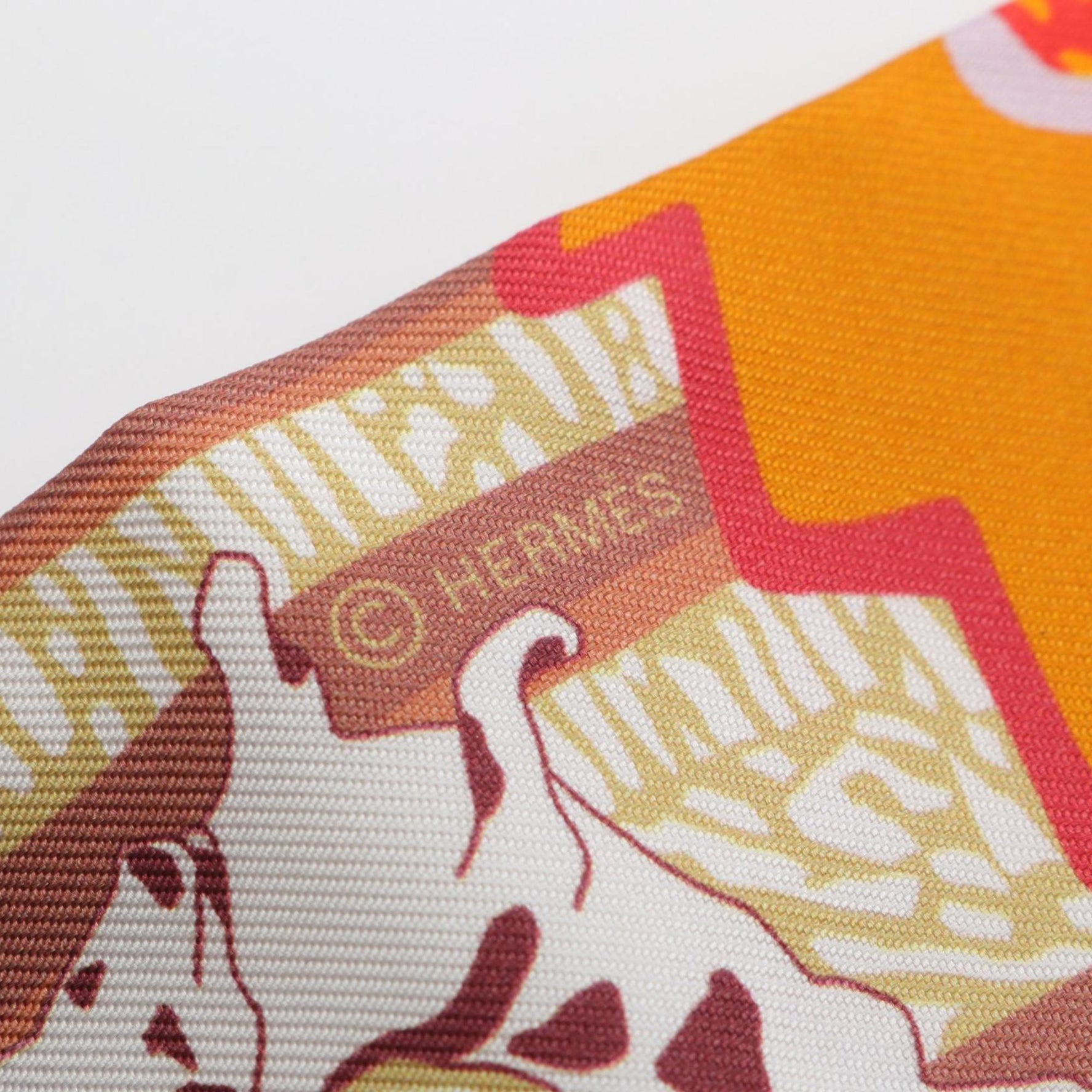 Hermes Hermès En Liberte! Twilly Silk Scarf in Multicolored Pink
