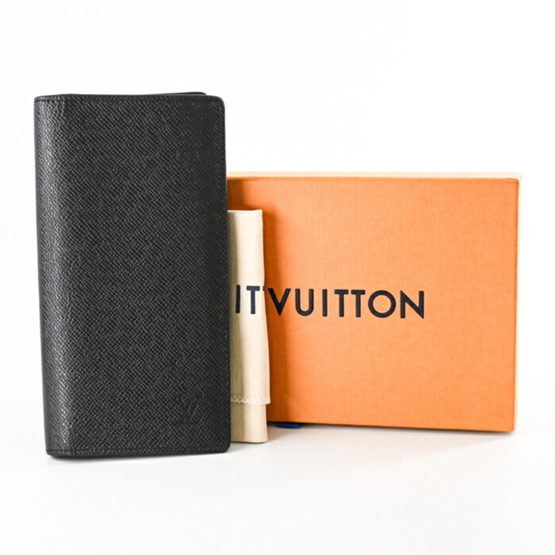 LOUIS VUITTON Taiga Portefeuille Brazza Bifold Wallet, Ardoise, with Initials and IC Chip