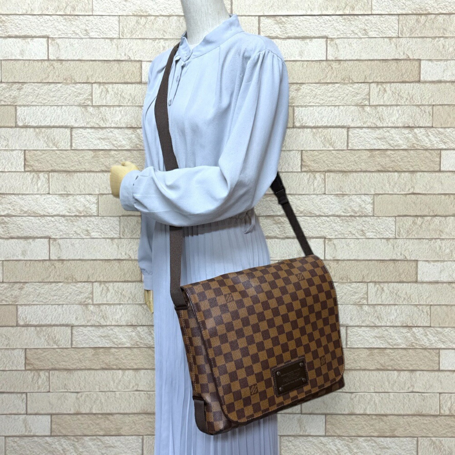 Louis Vuitton Brooklyn MM Damier Shoulder Bag Canvas Brown Unisex