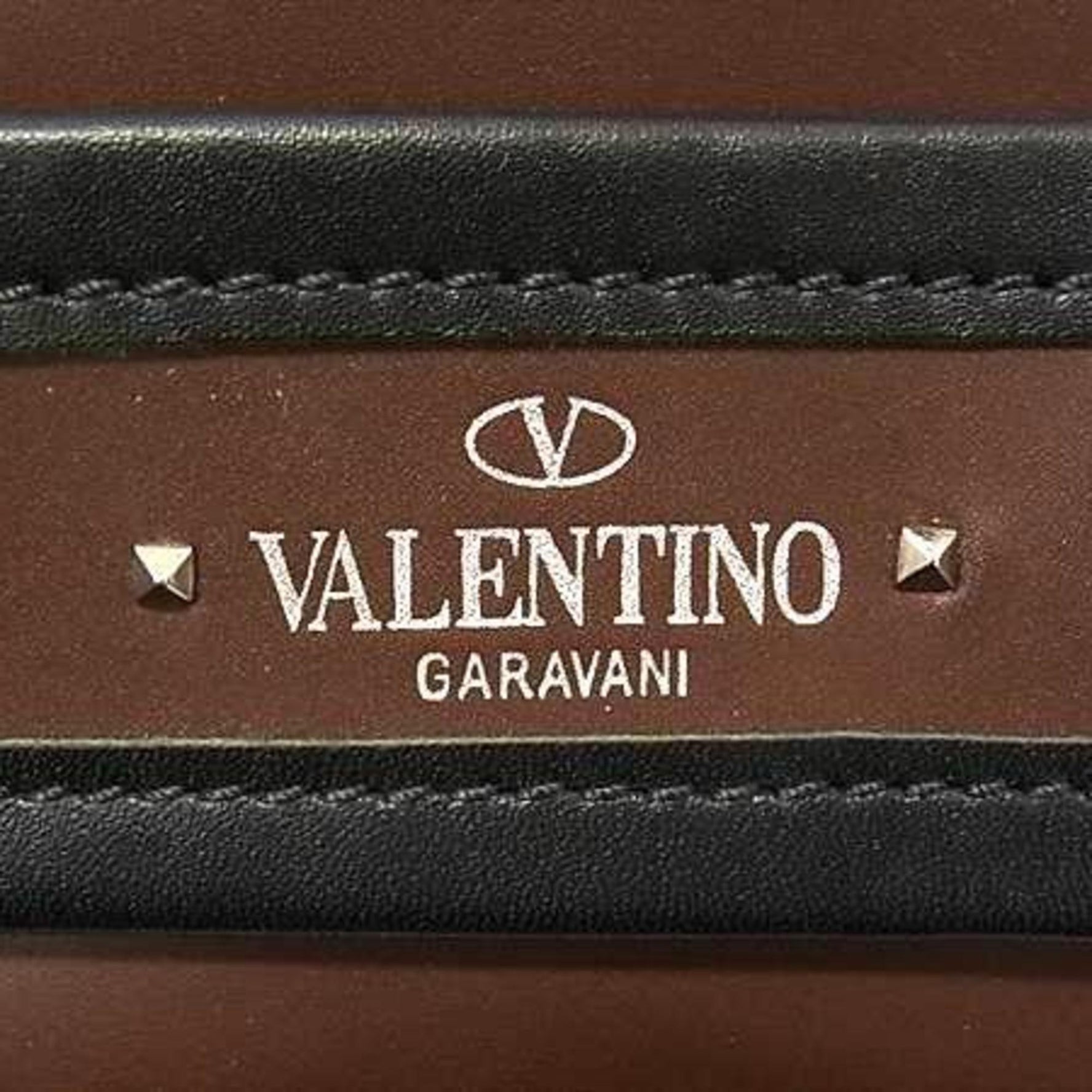 VALENTINO GARAVANI Rockstud Tote Bag - Leather