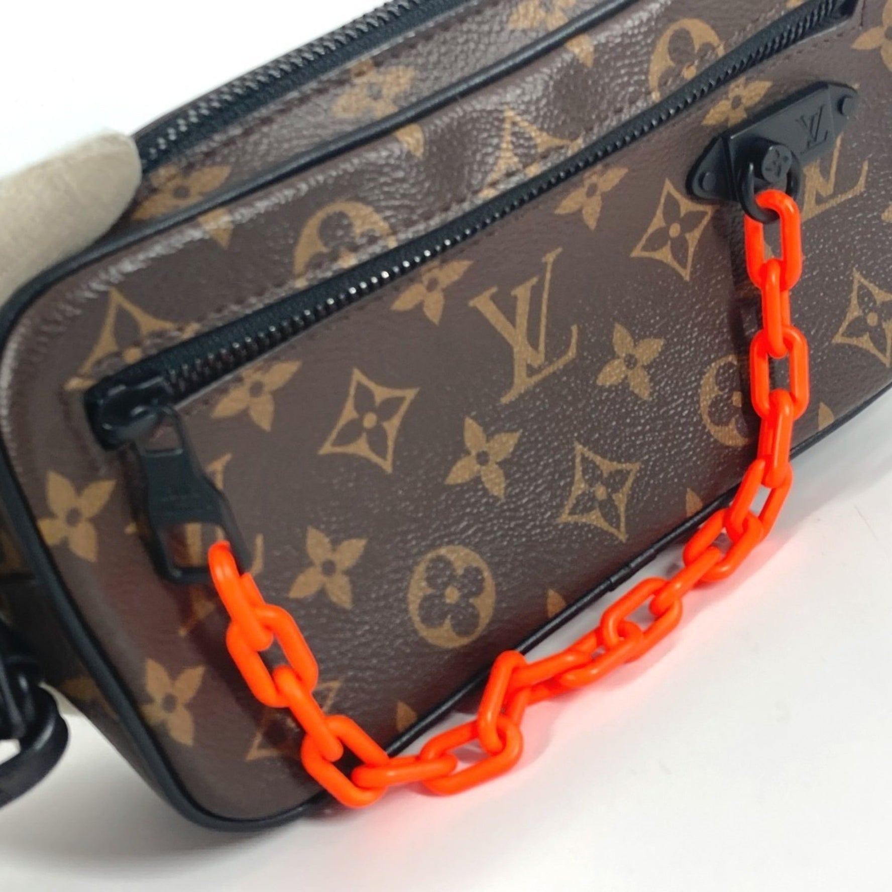 Louis Vuitton Monogram Solar Pochette Volga Clutch Bag Pouch Chain Strap Second Canvas Men's Brown