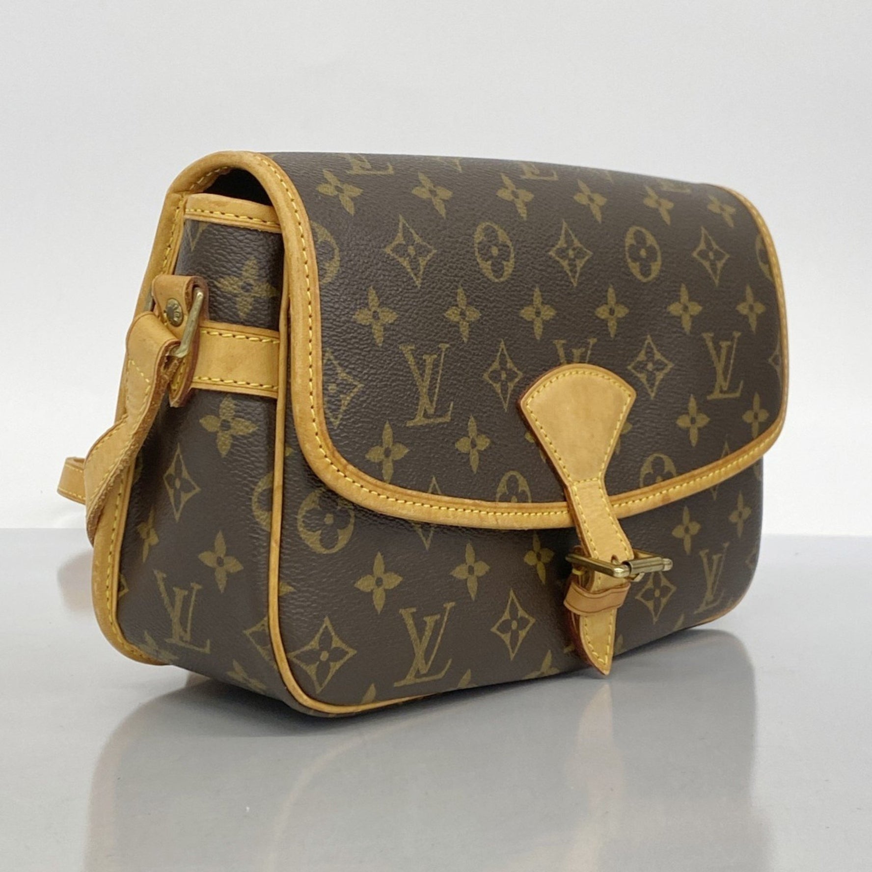 Louis Vuitton Monogram Sologne Shoulder Bag M42250 Brown Women's