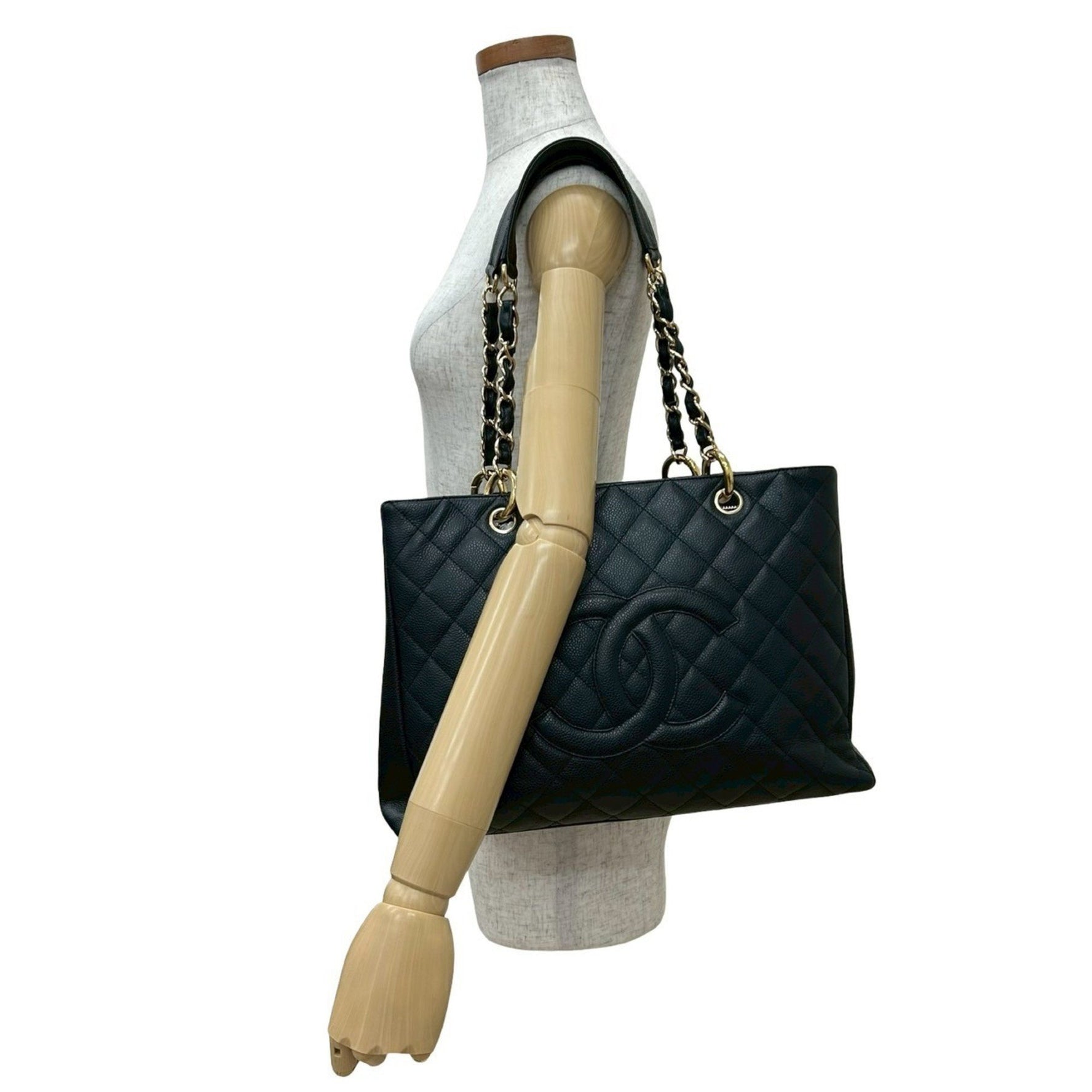 CHANEL Matelasse Coco Mark Caviar Leather Chain Tote Bag