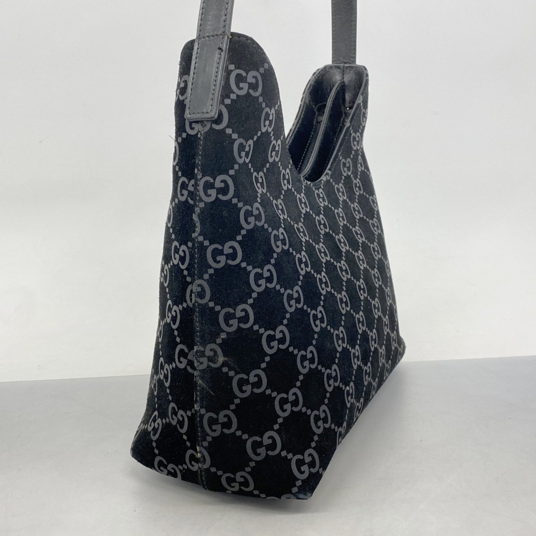 Gucci handbag 001 3778 suede