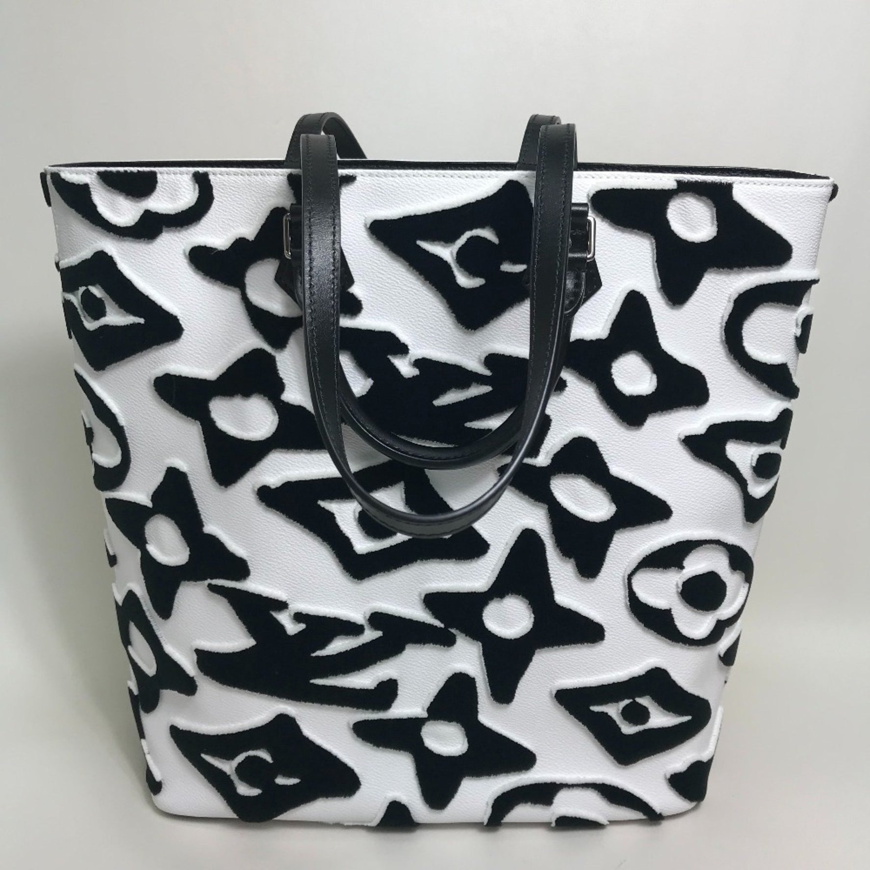 LOUIS VUITTON Tufted Monogram LVXUF Cabas Handbag/Tote Bag, Coated Canvas, White/Black, Like New