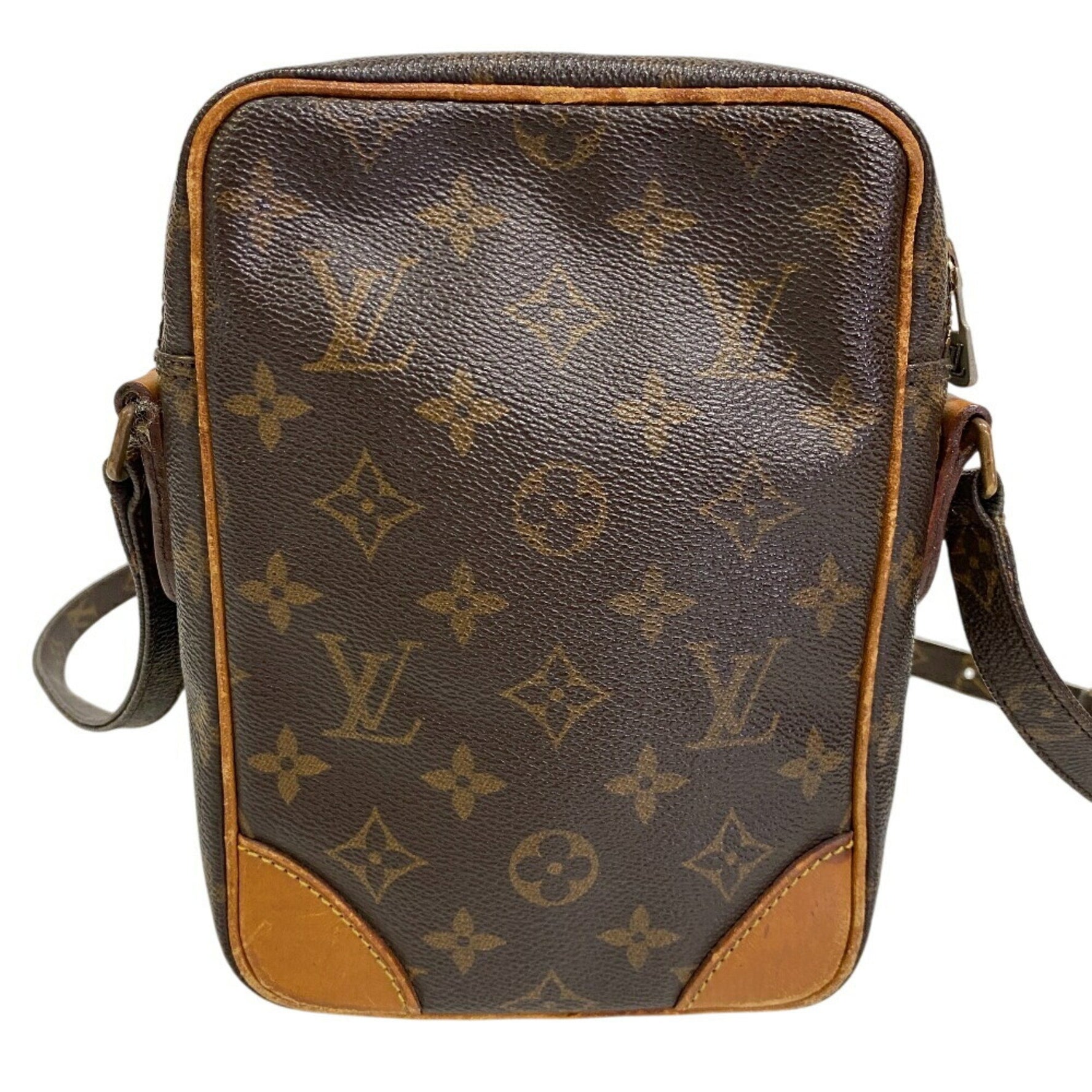 Louis Vuitton Monogram Pochette Shoulder Bag