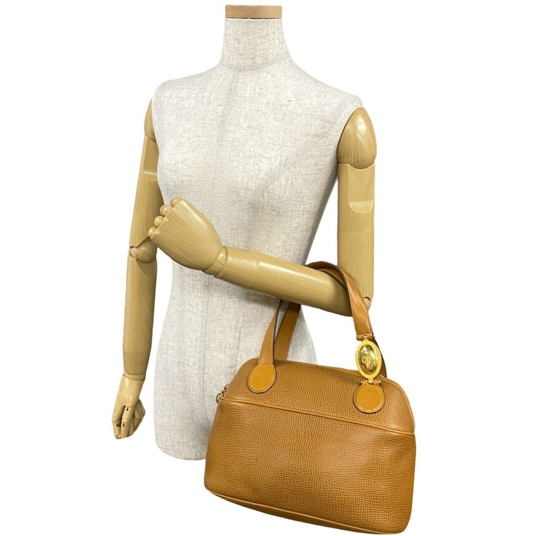 Christian Dior CD logo hardware leather handbag/boston bag in camel, 316-9