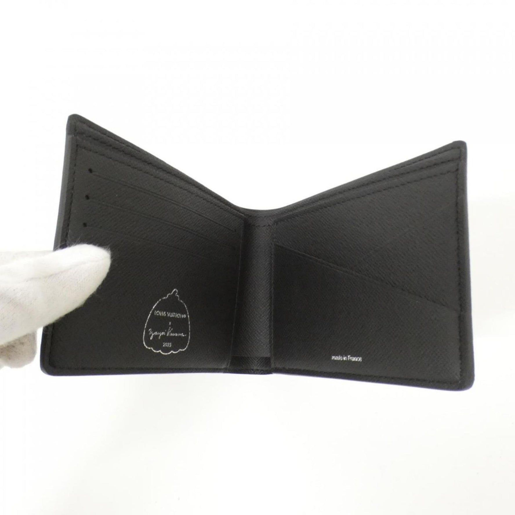Louis Vuitton Monogram Eclipse (LV X YK) Portefeuille Multiple Billfold