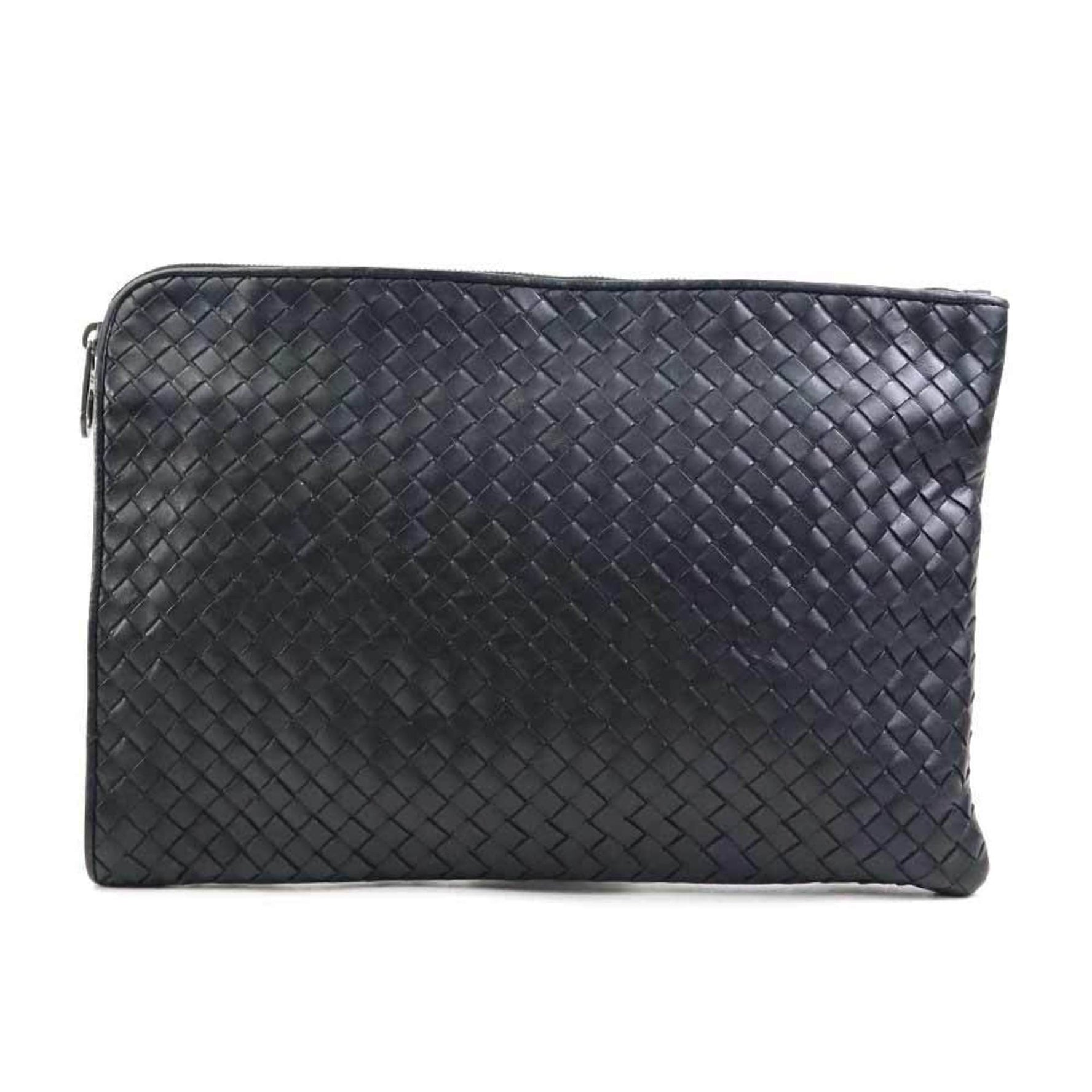 Bottega Veneta Clutch Bag in Intrecciato Leather