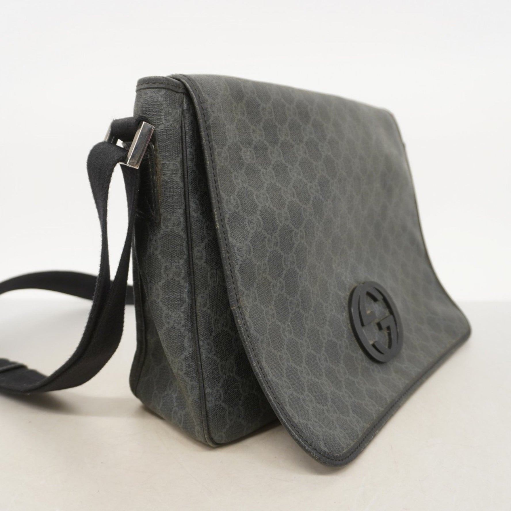 Gucci GG Supreme Interlocking G Shoulder Bag Gray Black Men's