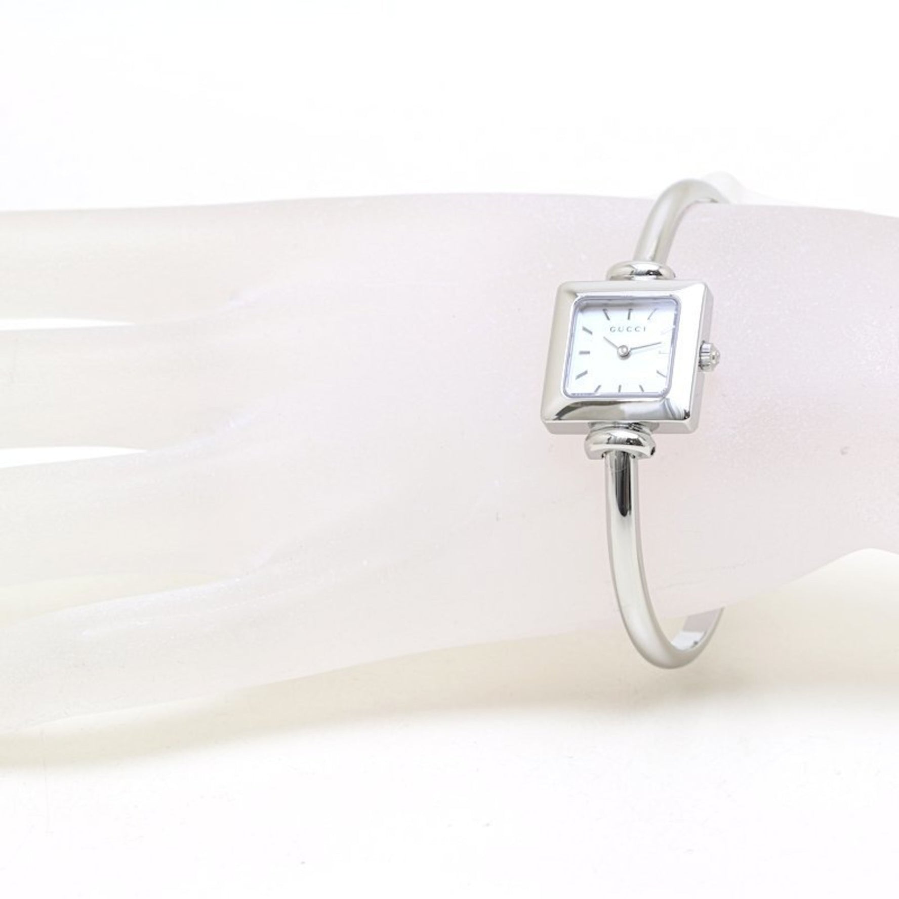 GUCCI Bangle Watch YA019518 1900L Women's Stainless Steel
