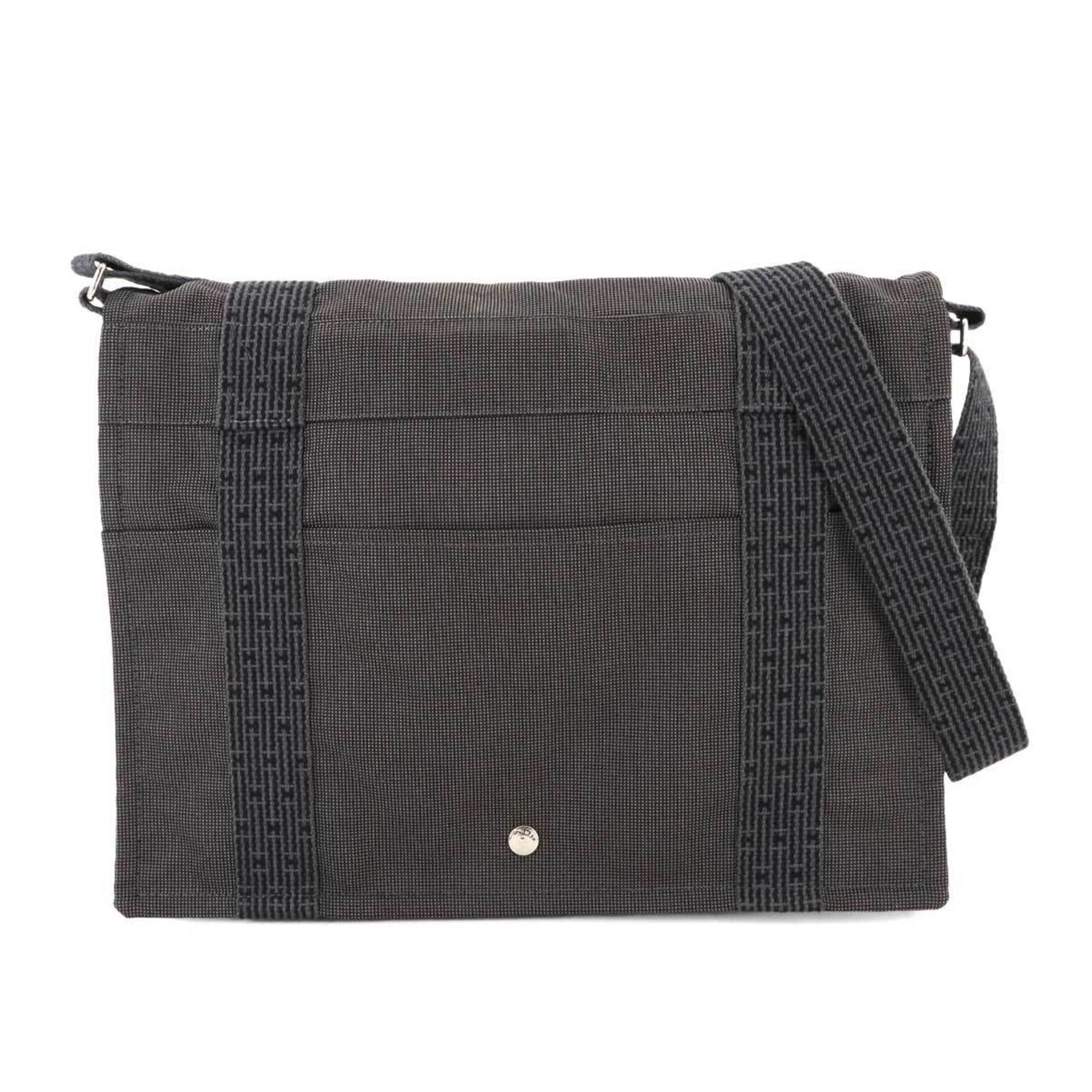 Hermes Hermès Herline Basace MM Shoulder Bag in Gray Canvas with Silver Hardware