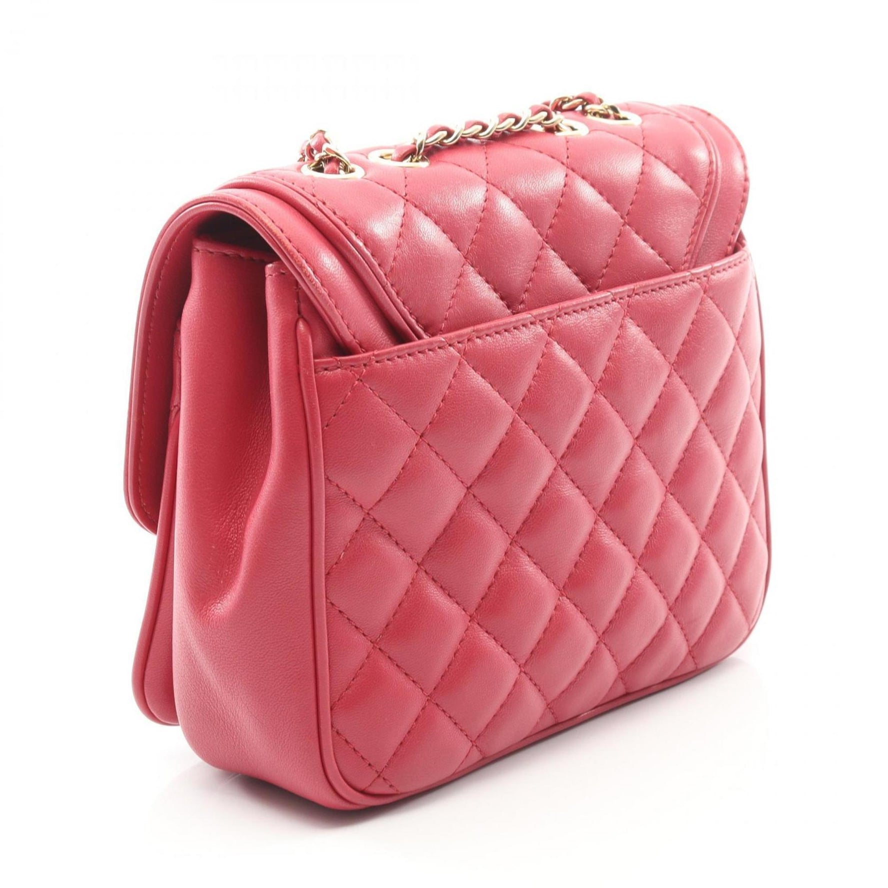 CHANEL Matelasse Shoulder Bag in Lambskin Leather