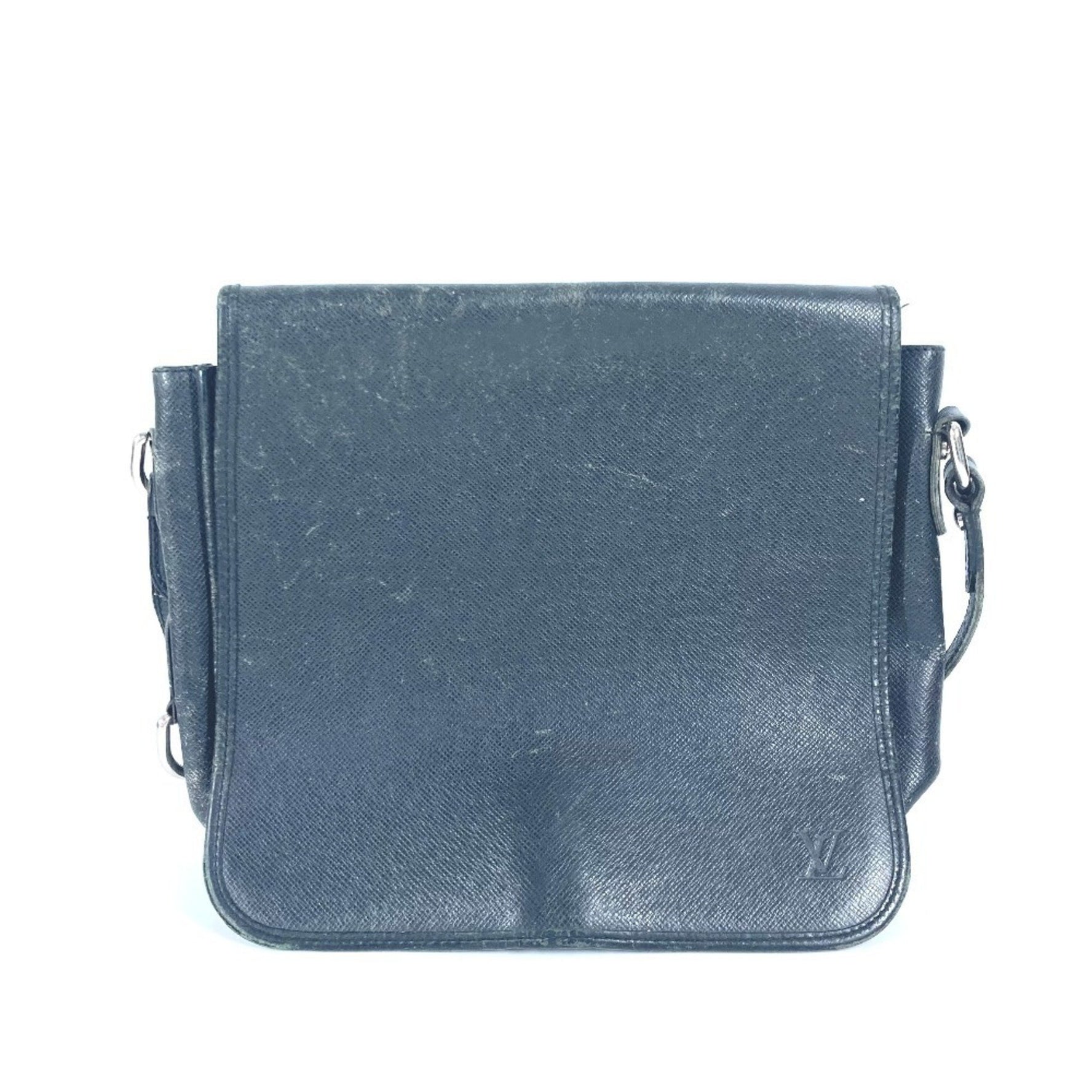 Louis Vuitton Taiga Andrei Bag Crossbody Flap Shoulder Leather Men's Ardoise Black