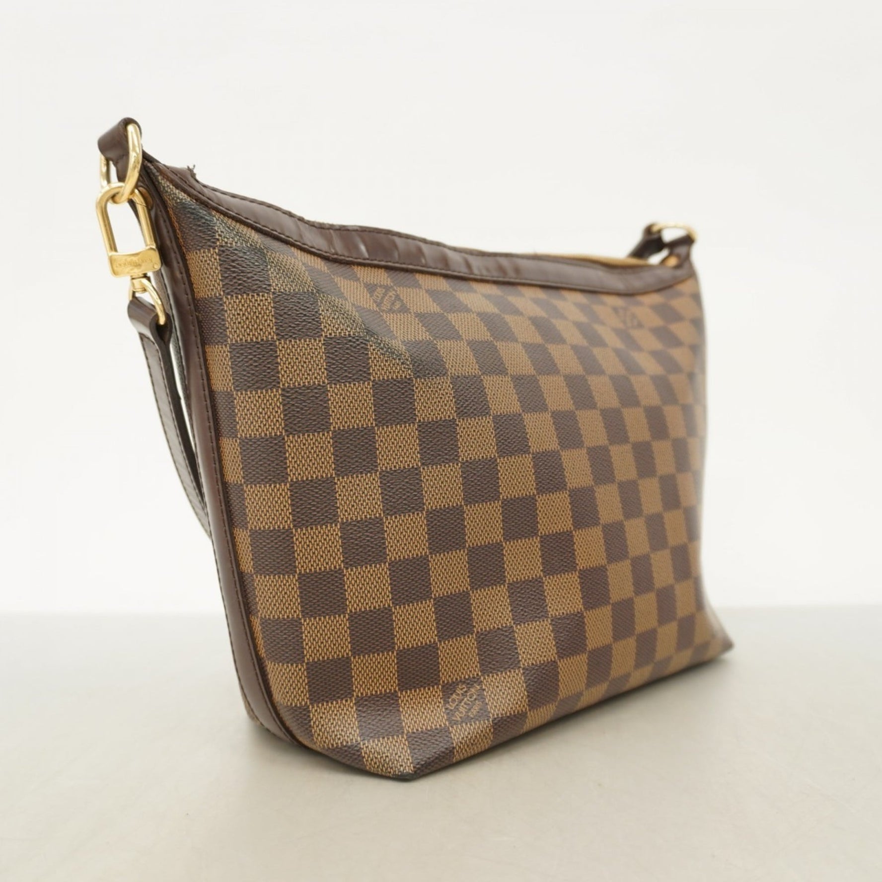 Louis Vuitton Damier Illovo MM Shoulder Bag